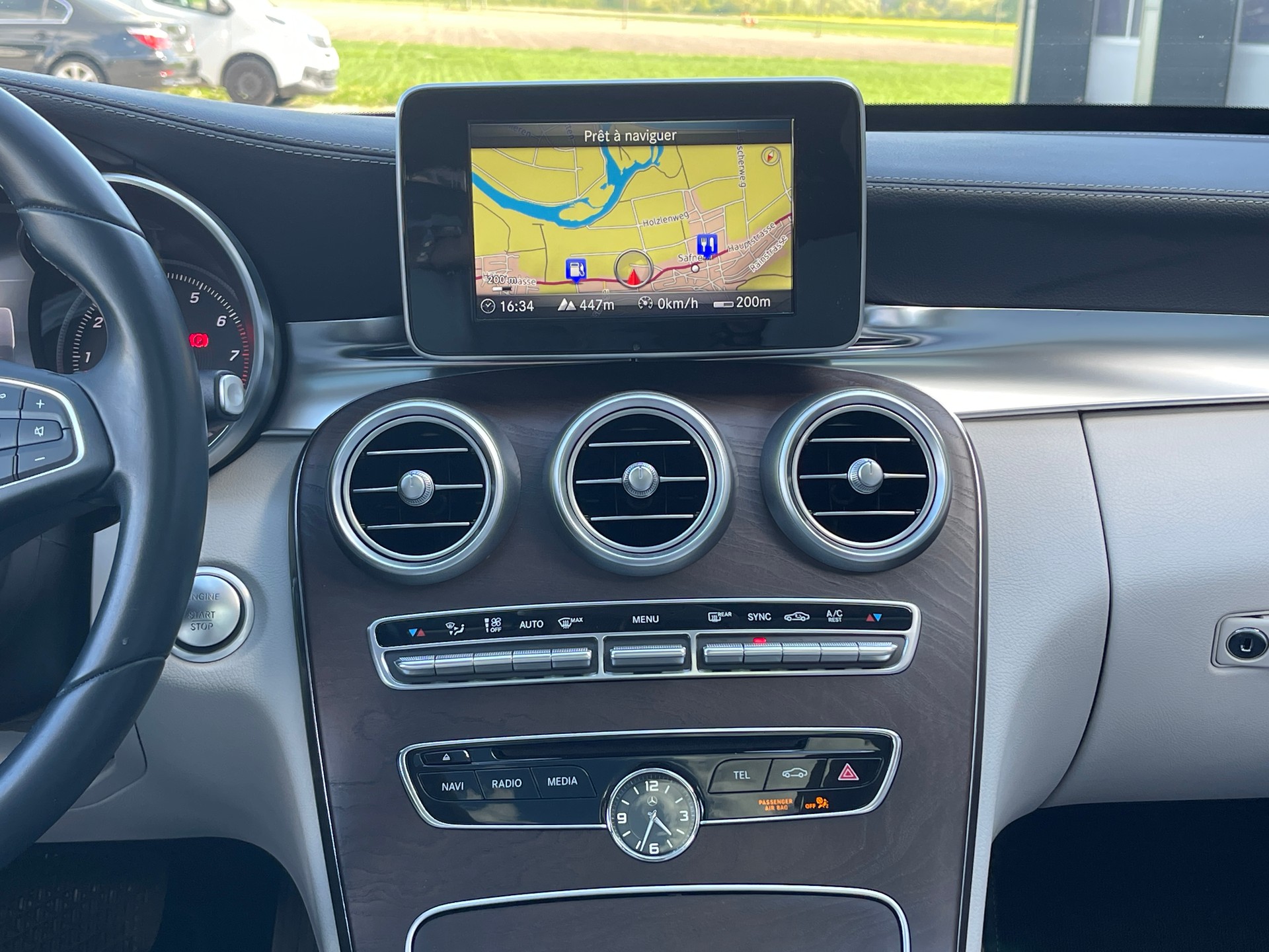 MERCEDES-BENZ C 400 Avantgarde 4Matic 7G-Tronic-image-9