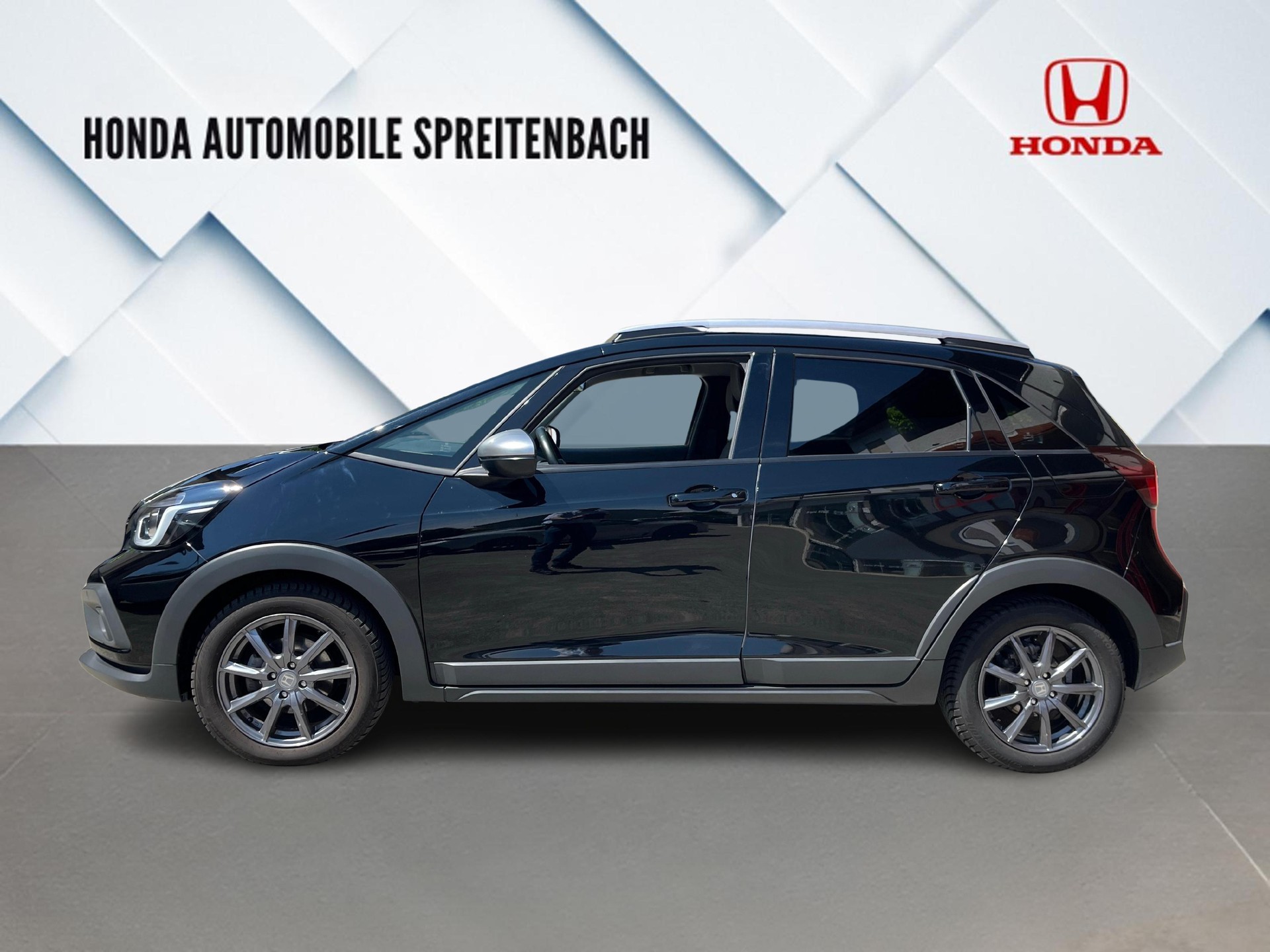 HONDA Jazz 1.5 i-MMD Hybrid Crosstar Executive-showroom-element-1