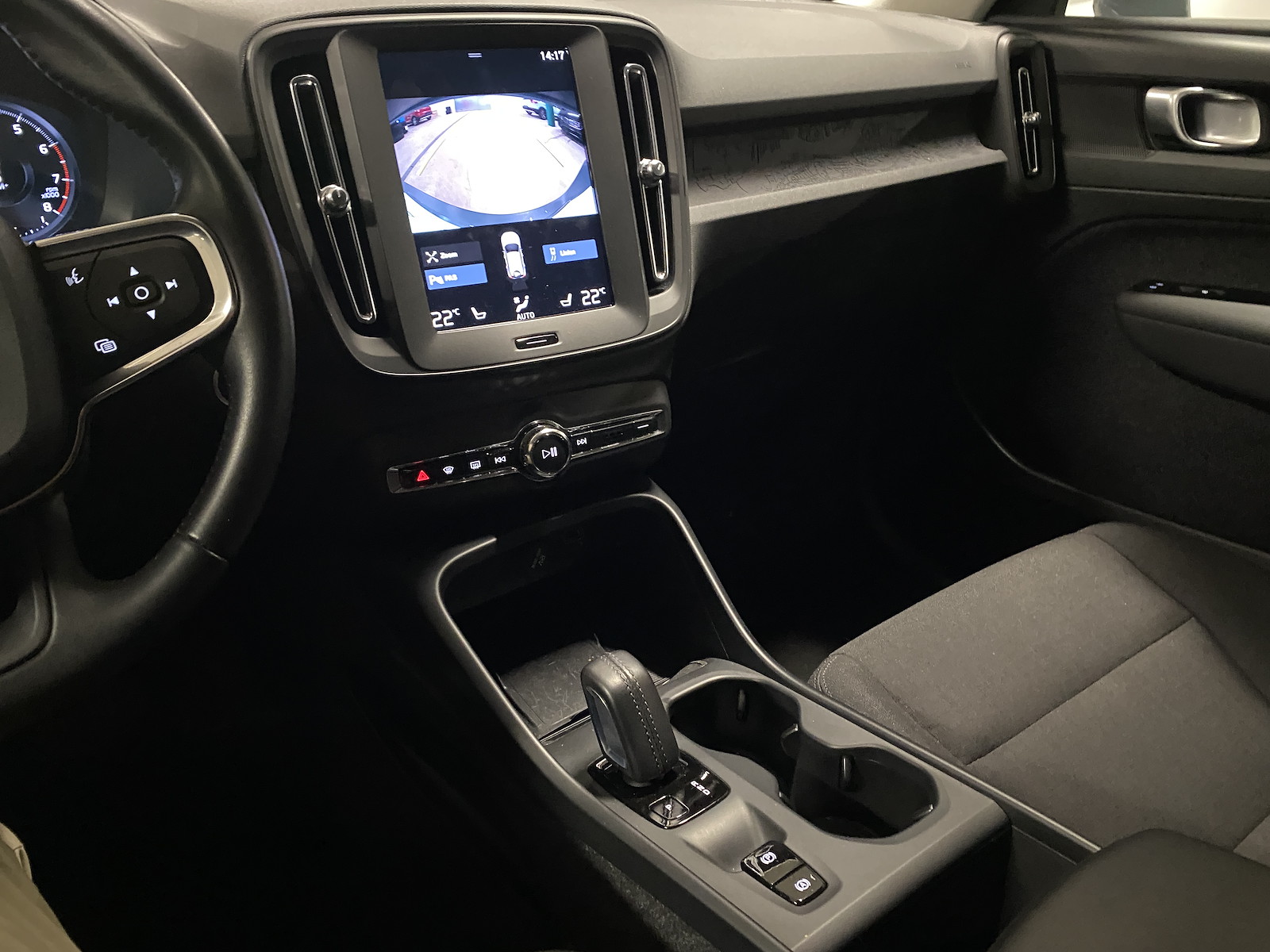 VOLVO XC40 1.5 T2 XCITE-image-11