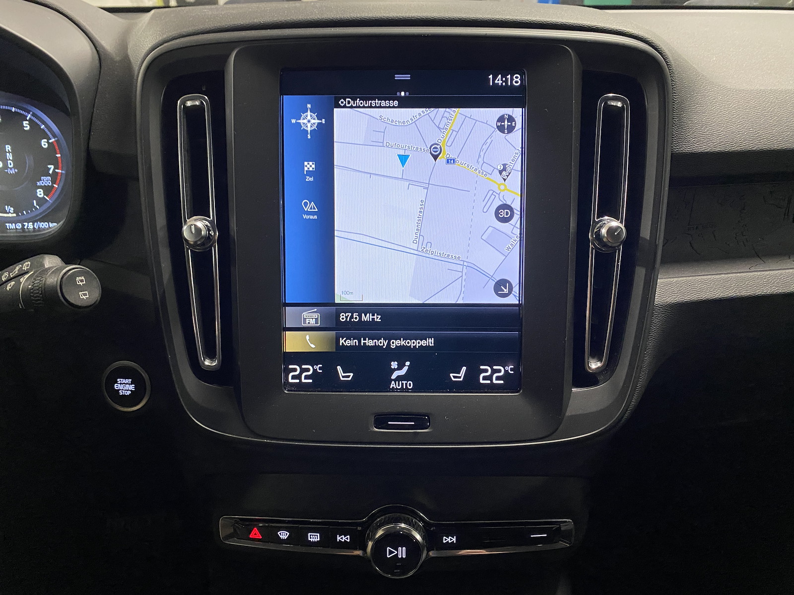 VOLVO XC40 1.5 T2 XCITE-image-13