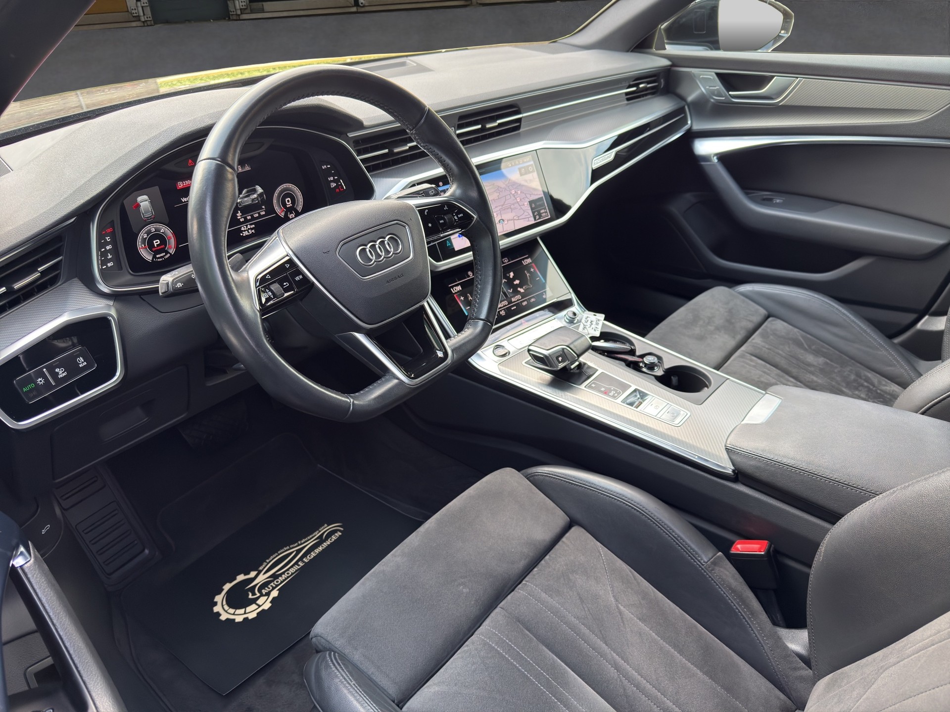 AUDI A6 Avant 2.0 40 TDI Sport quattro S-Tronic-image-8