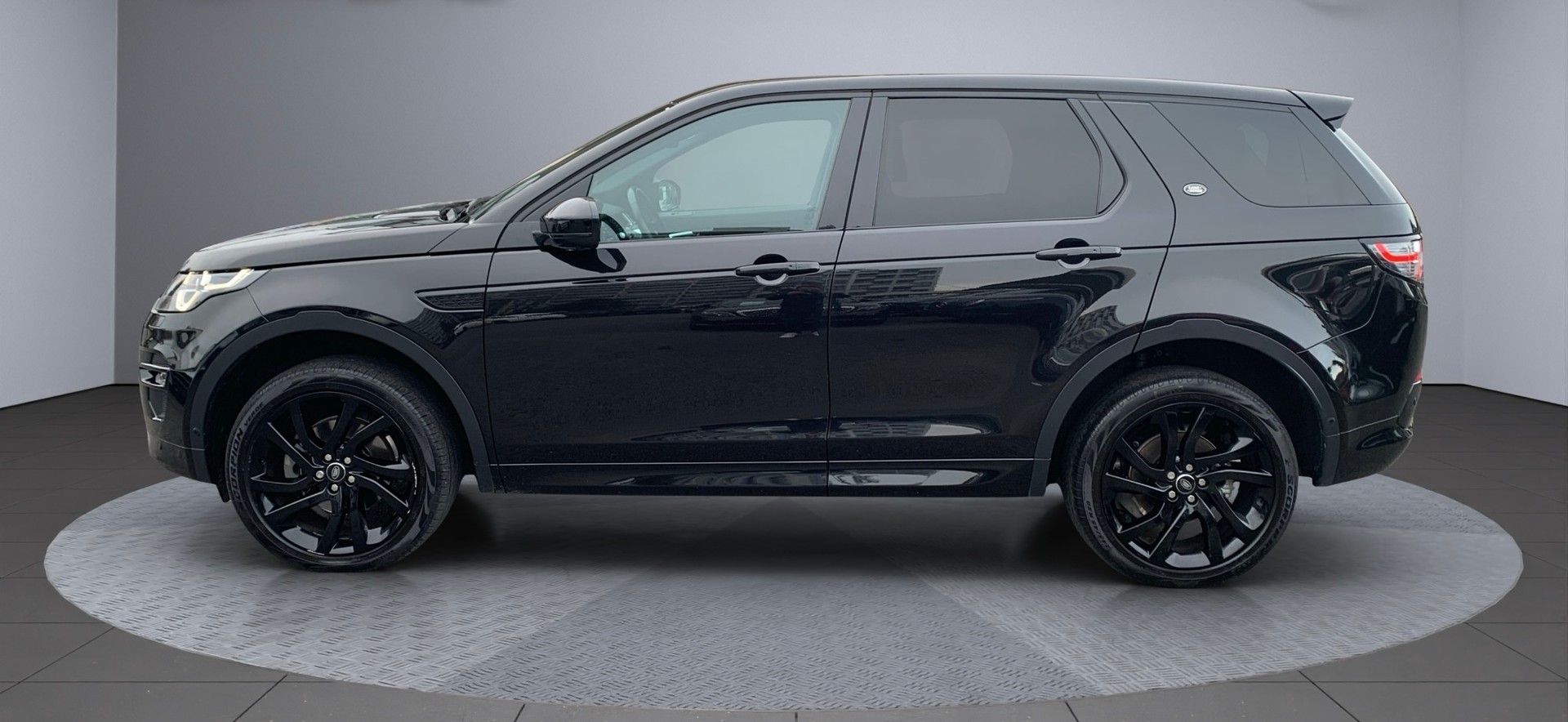 LAND ROVER 2.0 TD4 180 HSE Luxury 7 places, pack dynamic +, Garantie Land Rover jusqu’a Mars 2027-image-1