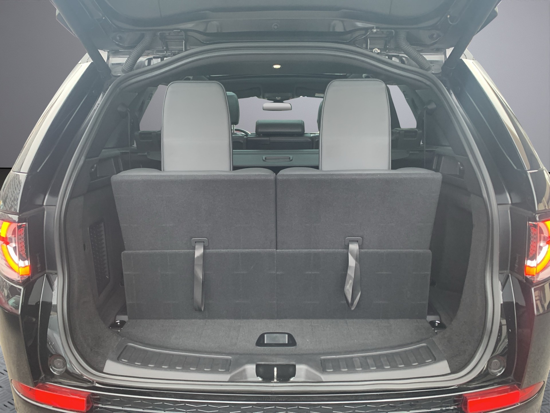 LAND ROVER 2.0 TD4 180 HSE Luxury 7 places, pack dynamic +, Garantie Land Rover jusqu’a Mars 2027-image-15
