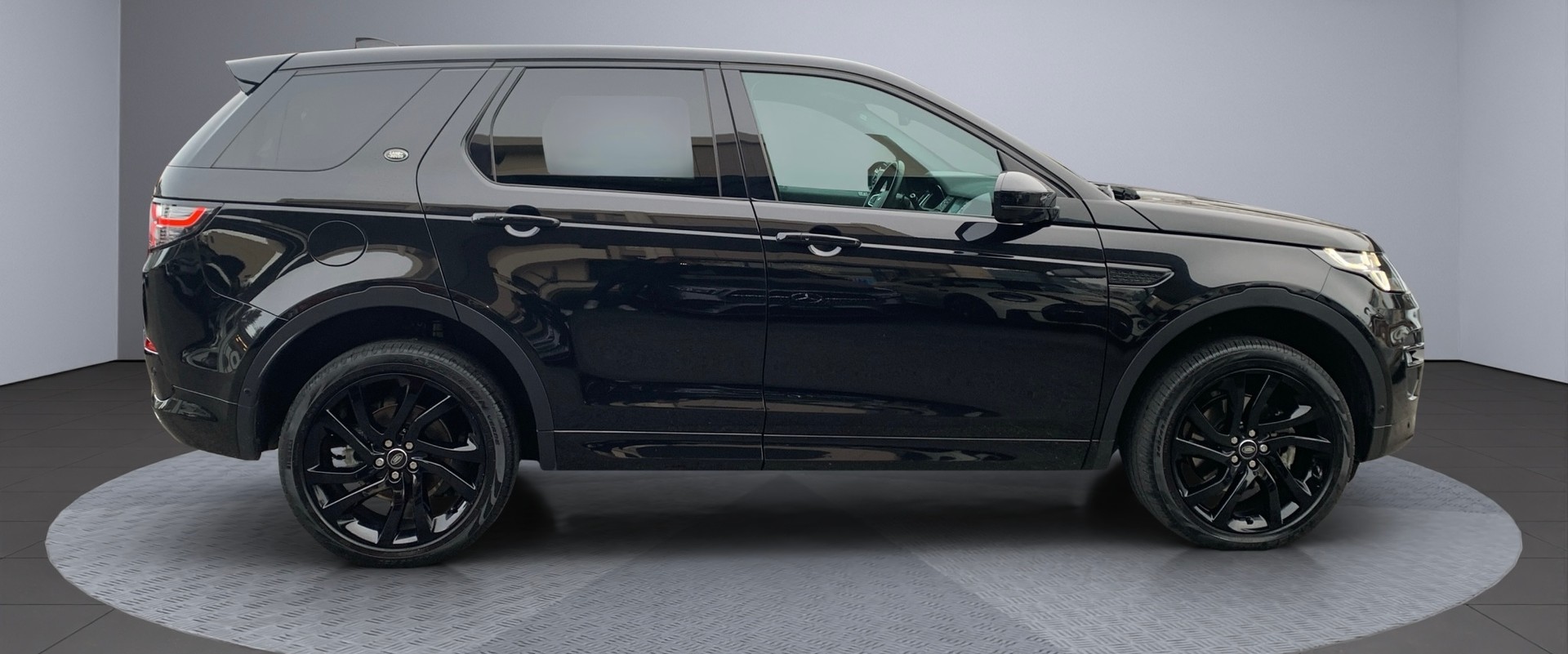 LAND ROVER 2.0 TD4 180 HSE Luxury 7 places, pack dynamic +, Garantie Land Rover jusqu’a Mars 2027-image-6