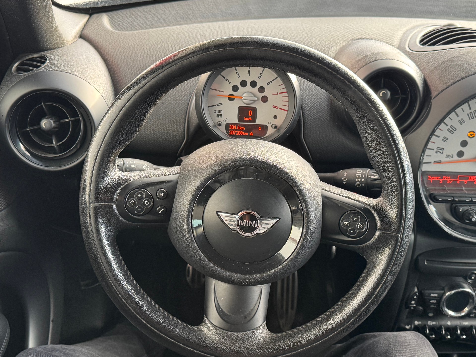 MINI Countryman Cooper S ALL4 Snowhill-image-11