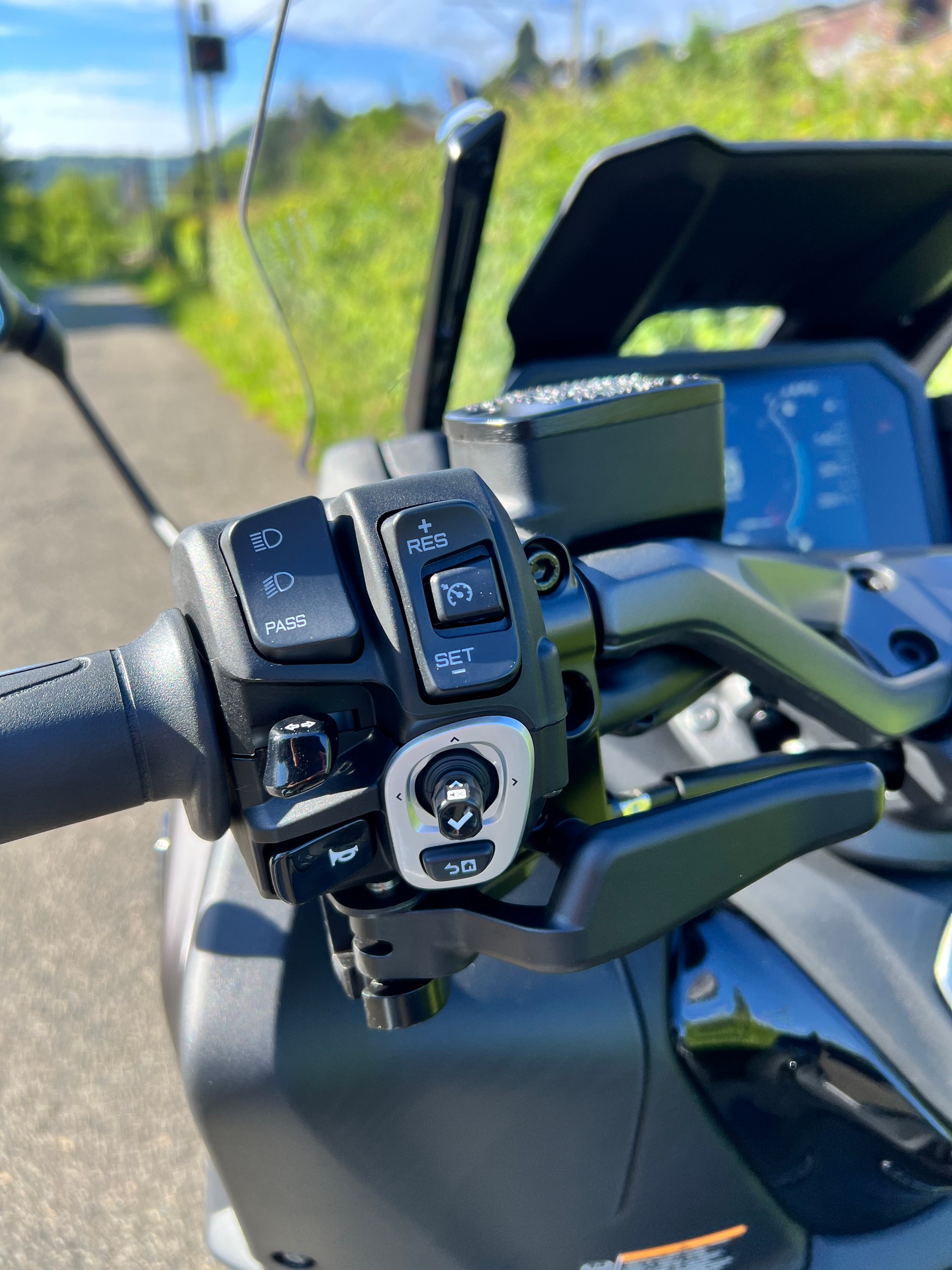 YAMAHA T-Max Tech-Max XP 560-image-3