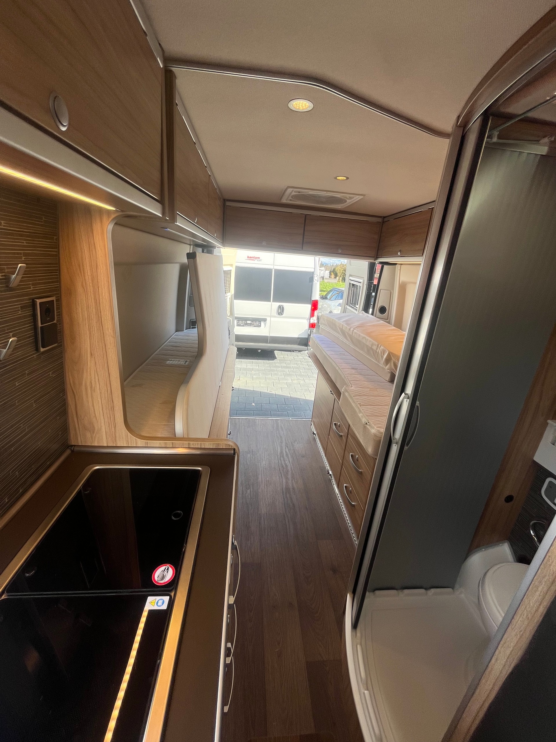 FIAT Hymer Camper Van-image-5