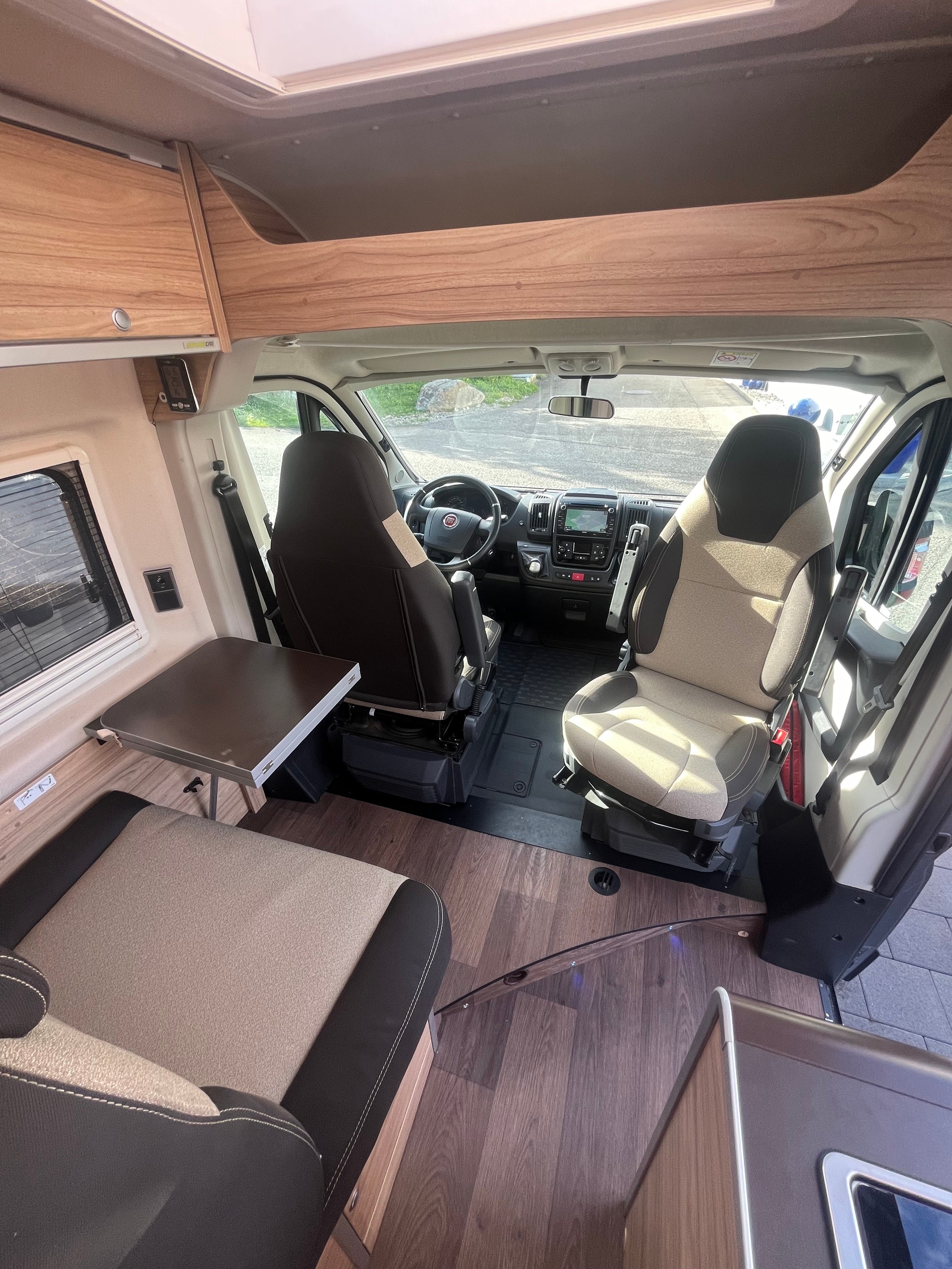 FIAT Hymer Camper Van-image-3
