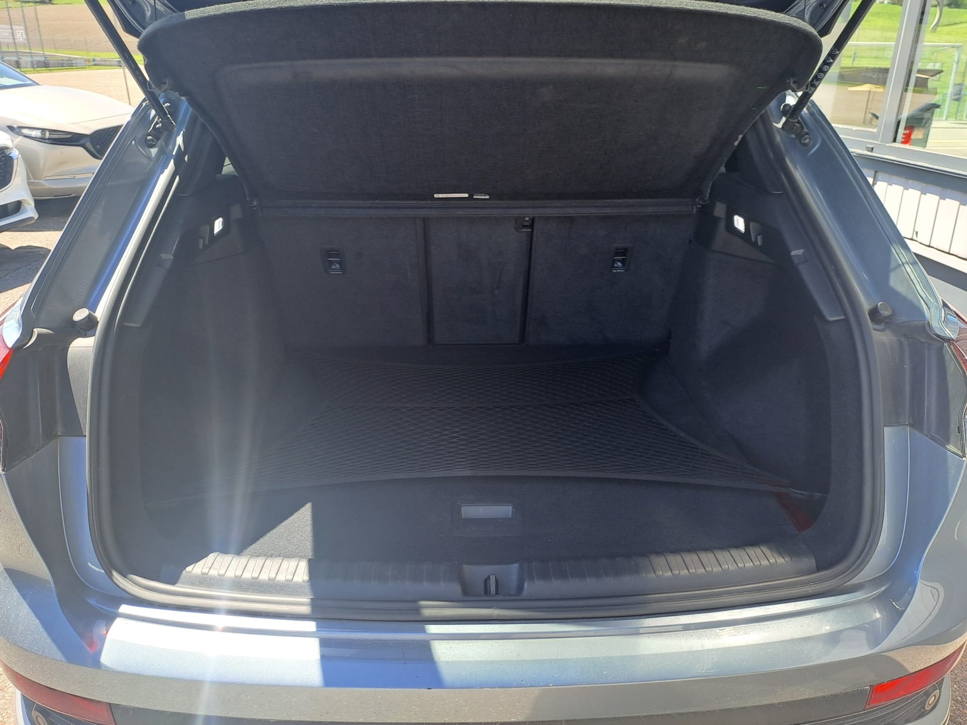 AUDI Q4 e-tron 50 quattro *S-Line*-image-7