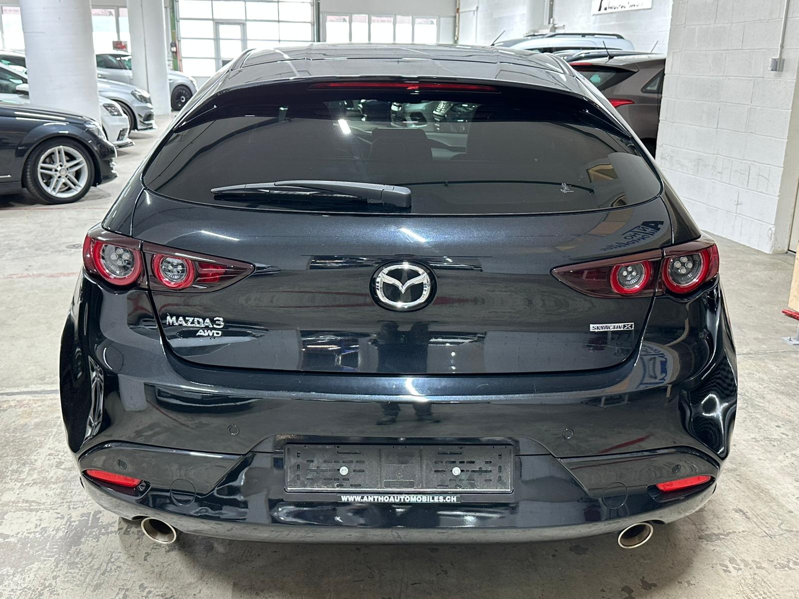 MAZDA 3 Hatchback SKYACTIV-X M Hybrid 180 Ambition AWD-image-3
