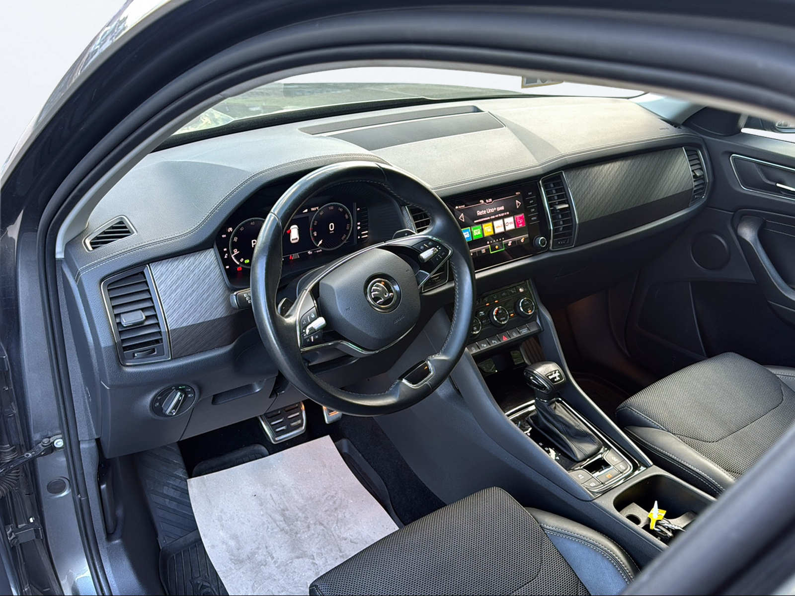 SKODA Kodiaq 2.0 TSI 4x4 Style-image-10