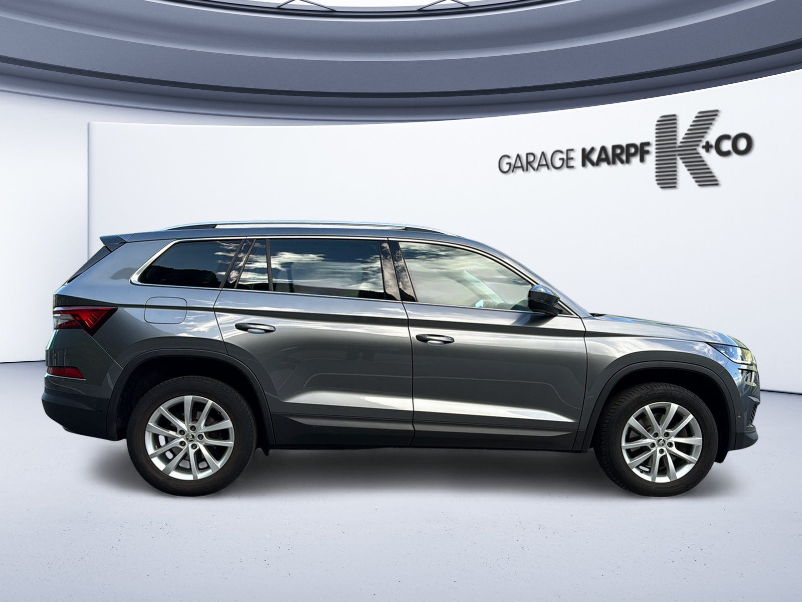 SKODA Kodiaq 2.0 TSI 4x4 Style-image-5
