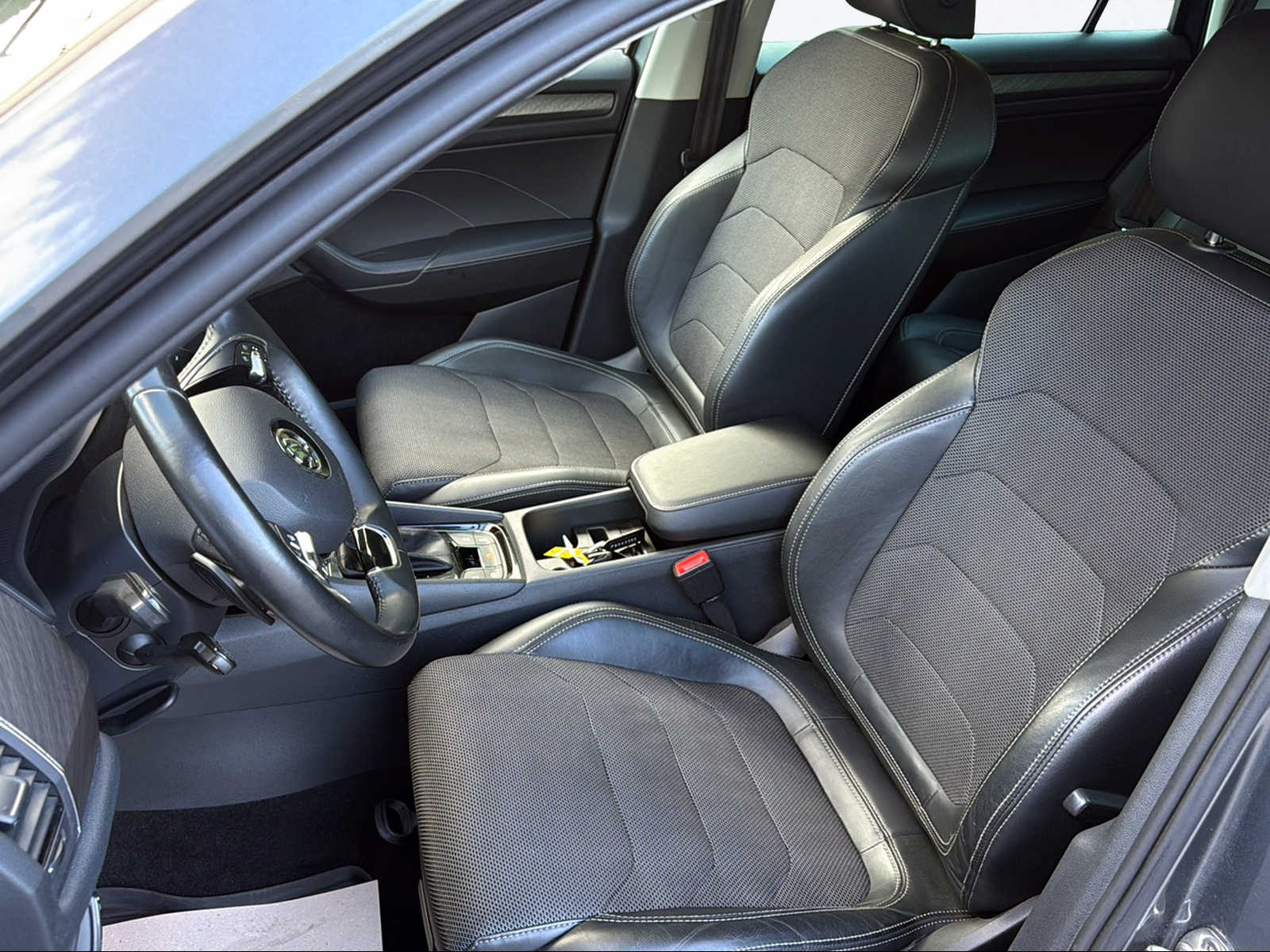 SKODA Kodiaq 2.0 TSI 4x4 Style-image-9