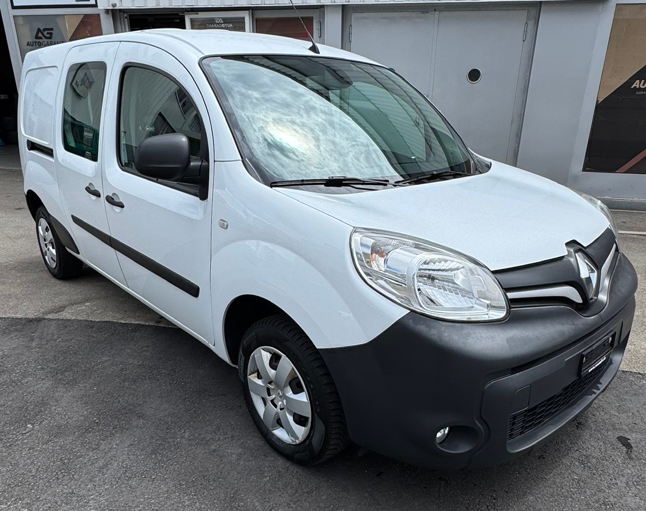 RENAULT Kangoo Maxi dCi 95 ENERGY Business 2 Pl./2 pl.-image-2