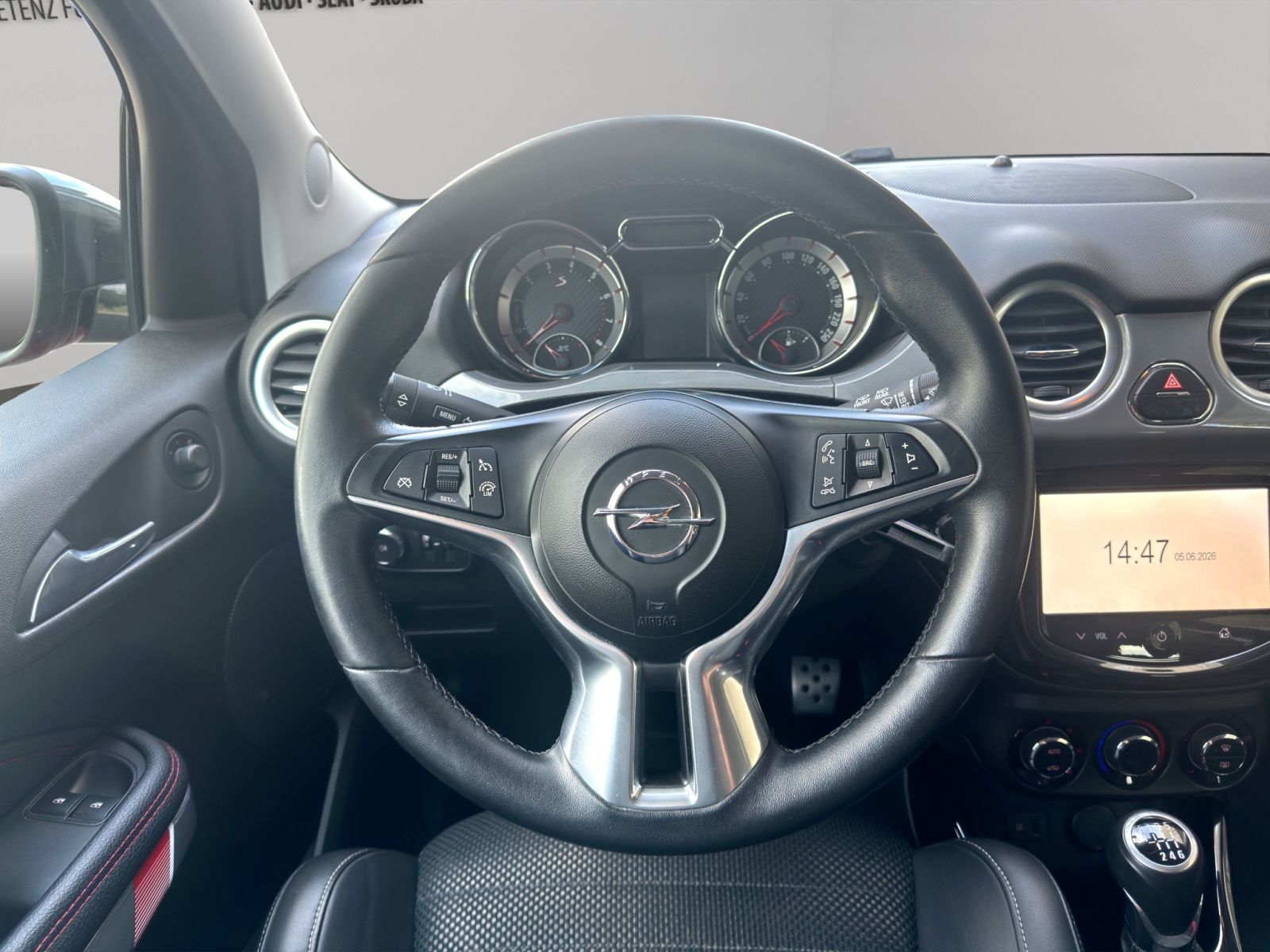 OPEL Adam 1.4i Turbo S S/S-image-13