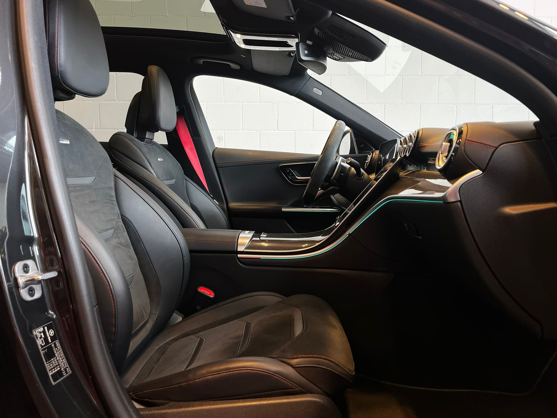 MERCEDES-BENZ C AMG 43 T 4Matic-image-16