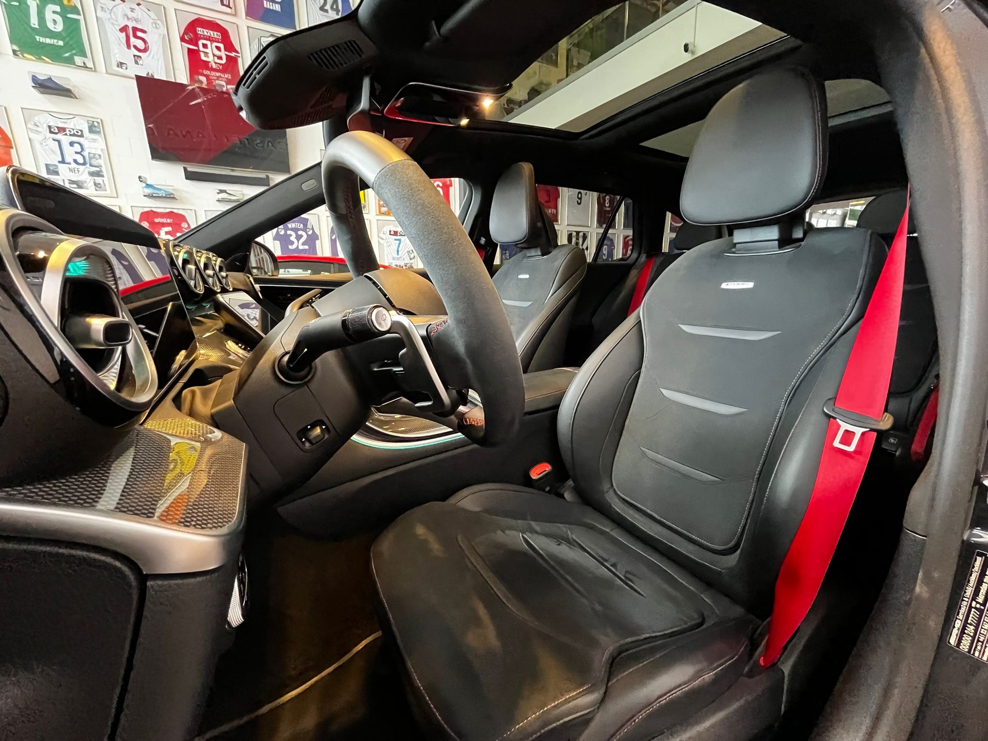 MERCEDES-BENZ C AMG 43 T 4Matic-image-13