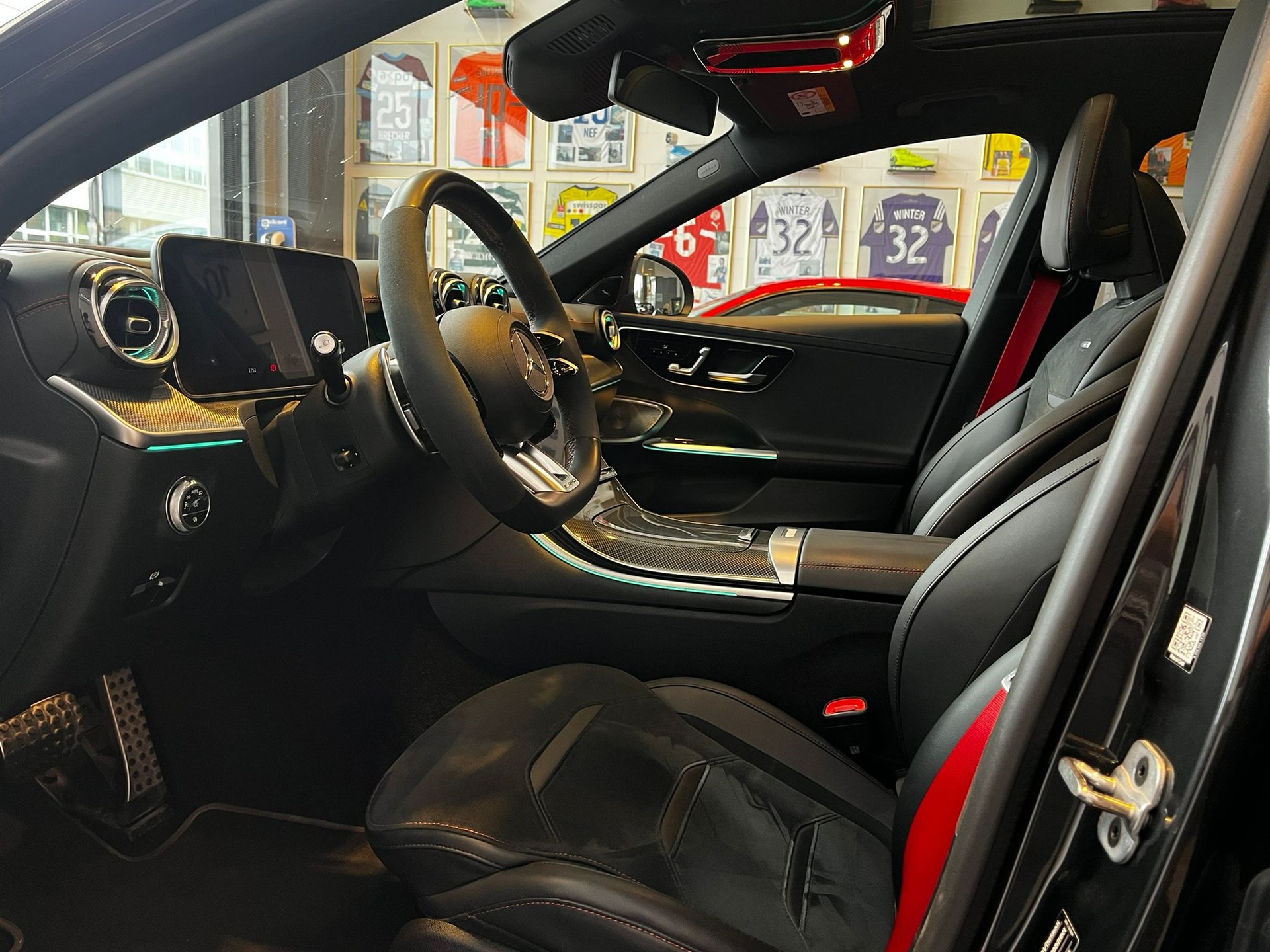 MERCEDES-BENZ C AMG 43 T 4Matic-image-11