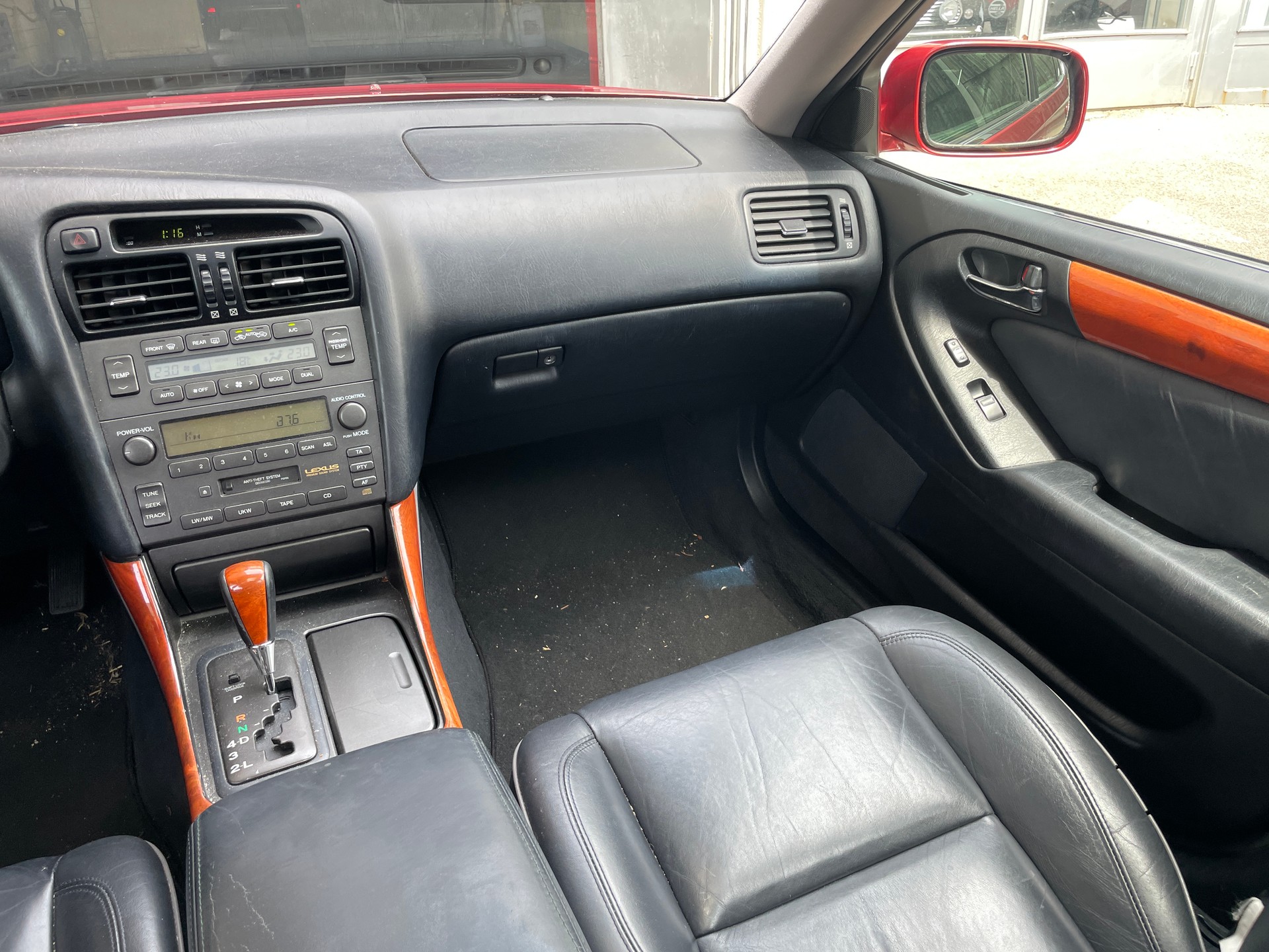 LEXUS GS 300 Automatic-image-22