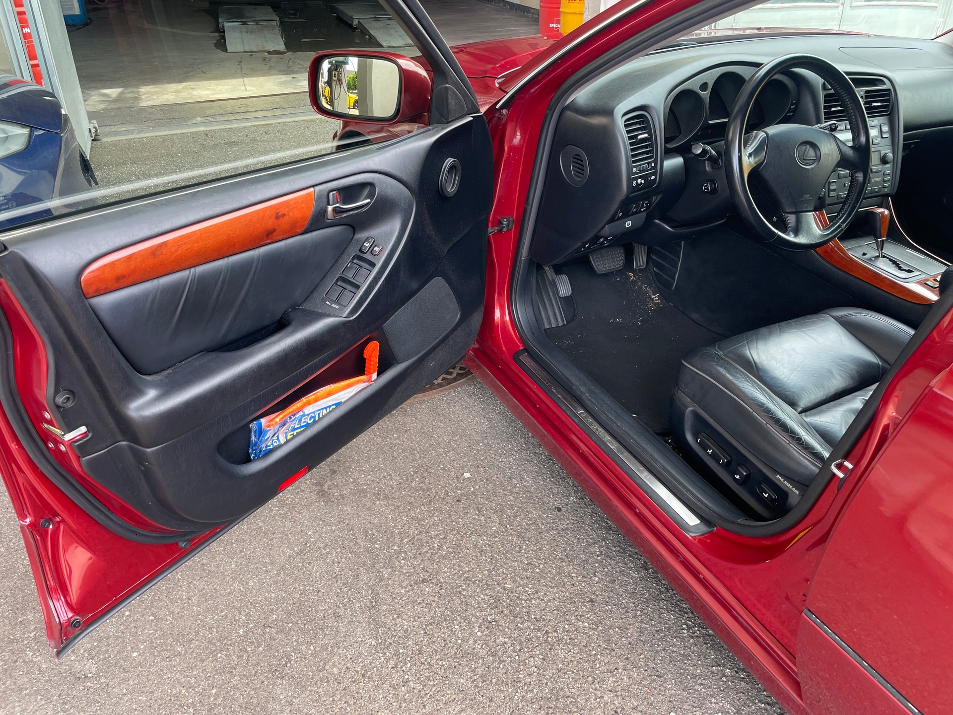LEXUS GS 300 Automatic-image-16
