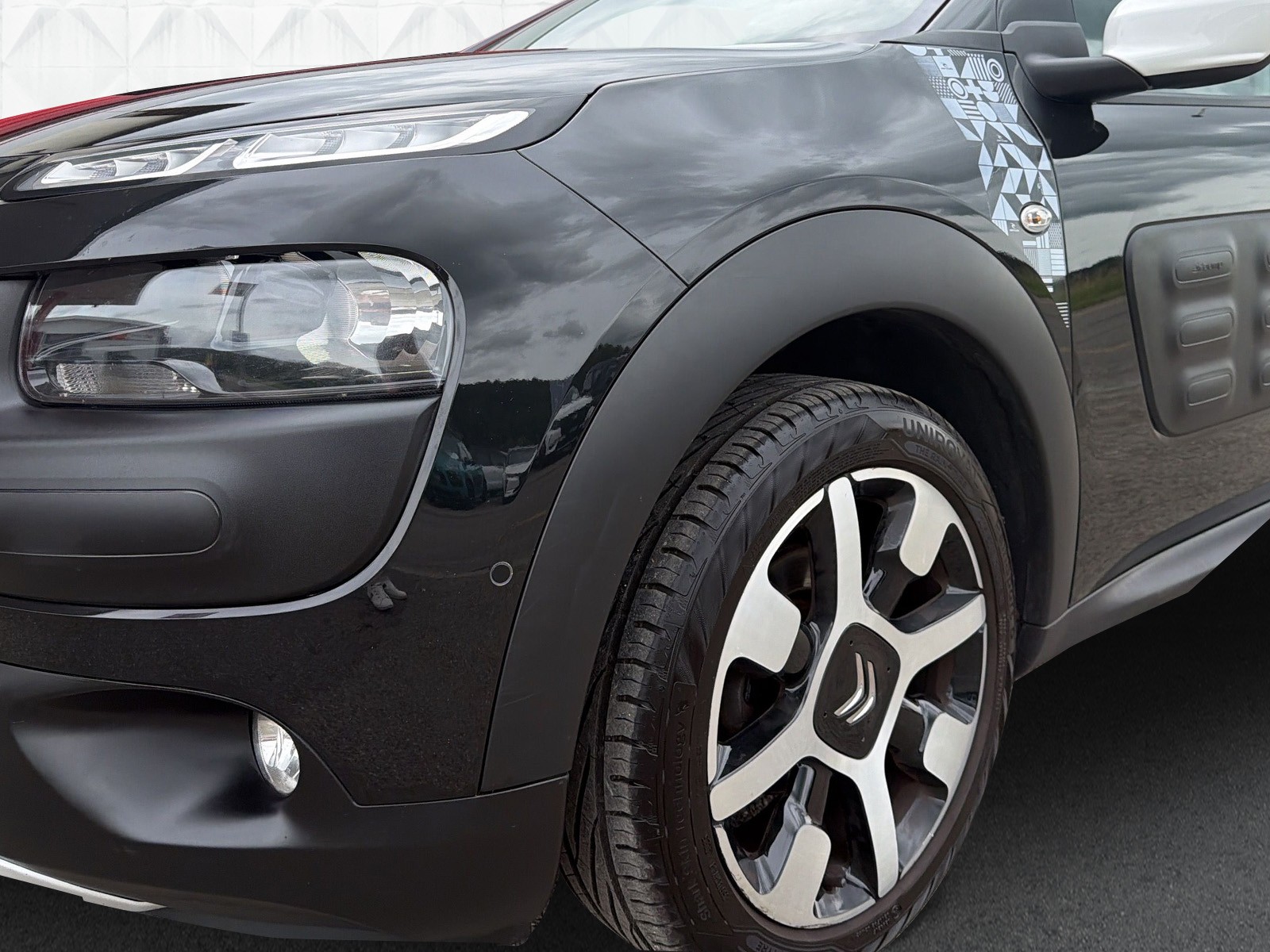 CITROEN C4 Cactus 1.2 e-THP Rip Curl-image-5