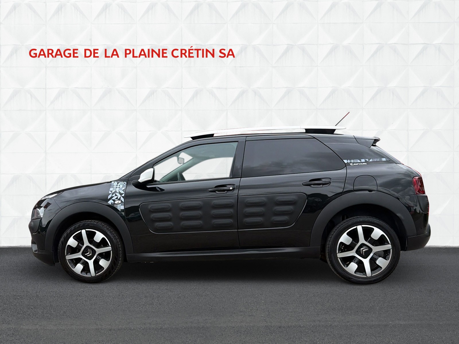 CITROEN C4 Cactus 1.2 e-THP Rip Curl-image-1