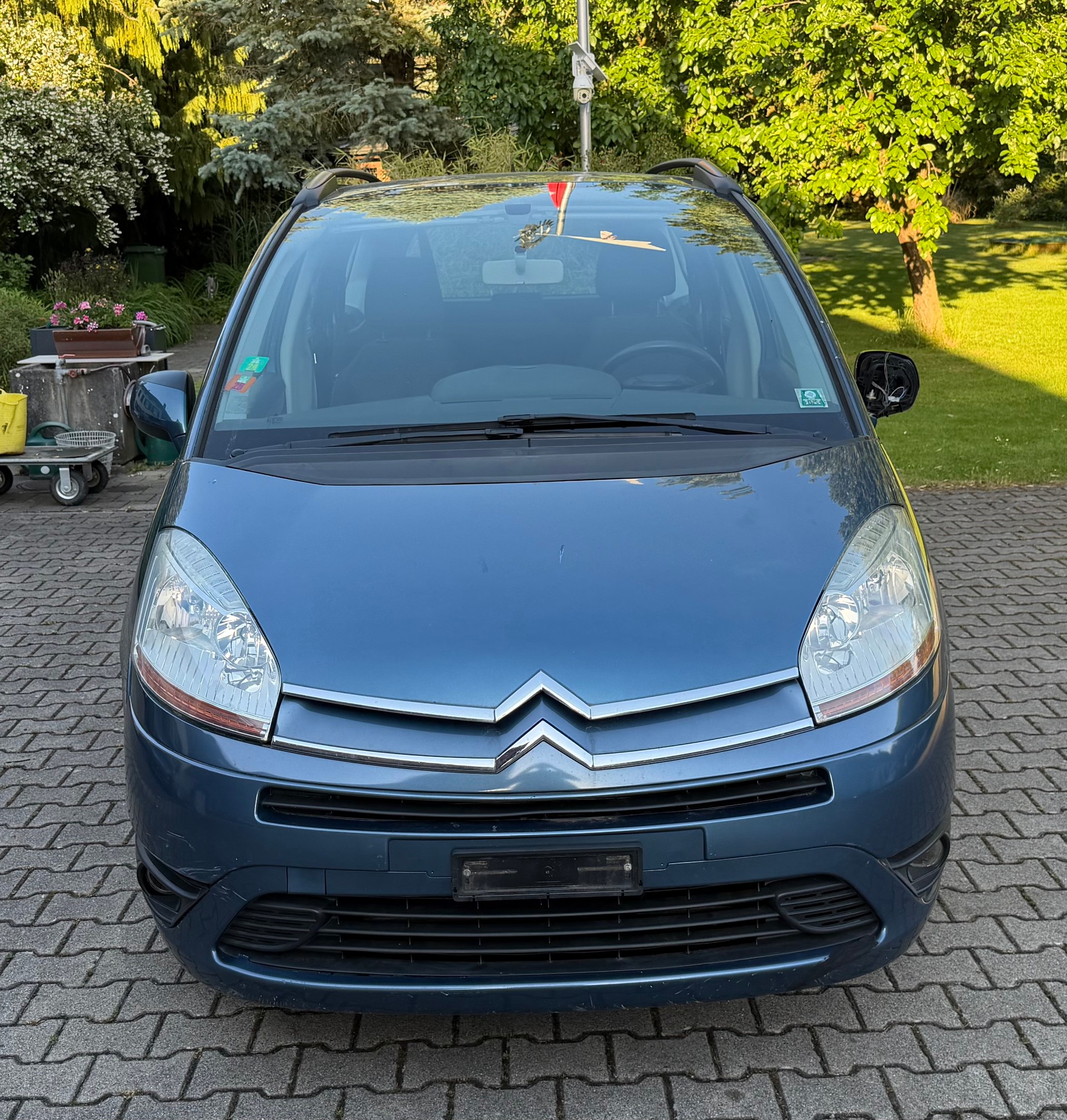 CITROEN Grand C4 Picasso 2.0 HDI Dynamique-image-1