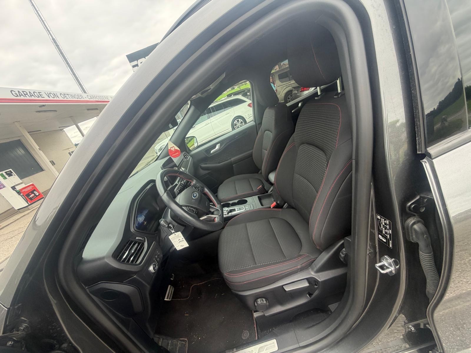 FORD Kuga 2.0 TDCi EcoBlue ST-Line 4WD Automat-image-5