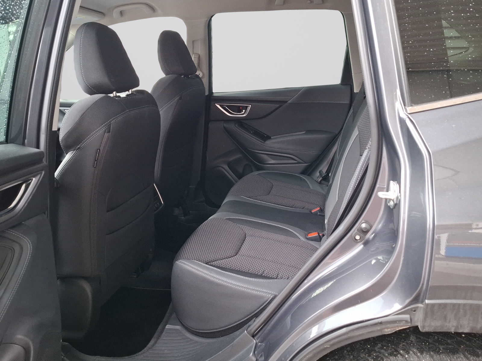 SUBARU Forester 2.0i e Advantage-image-7