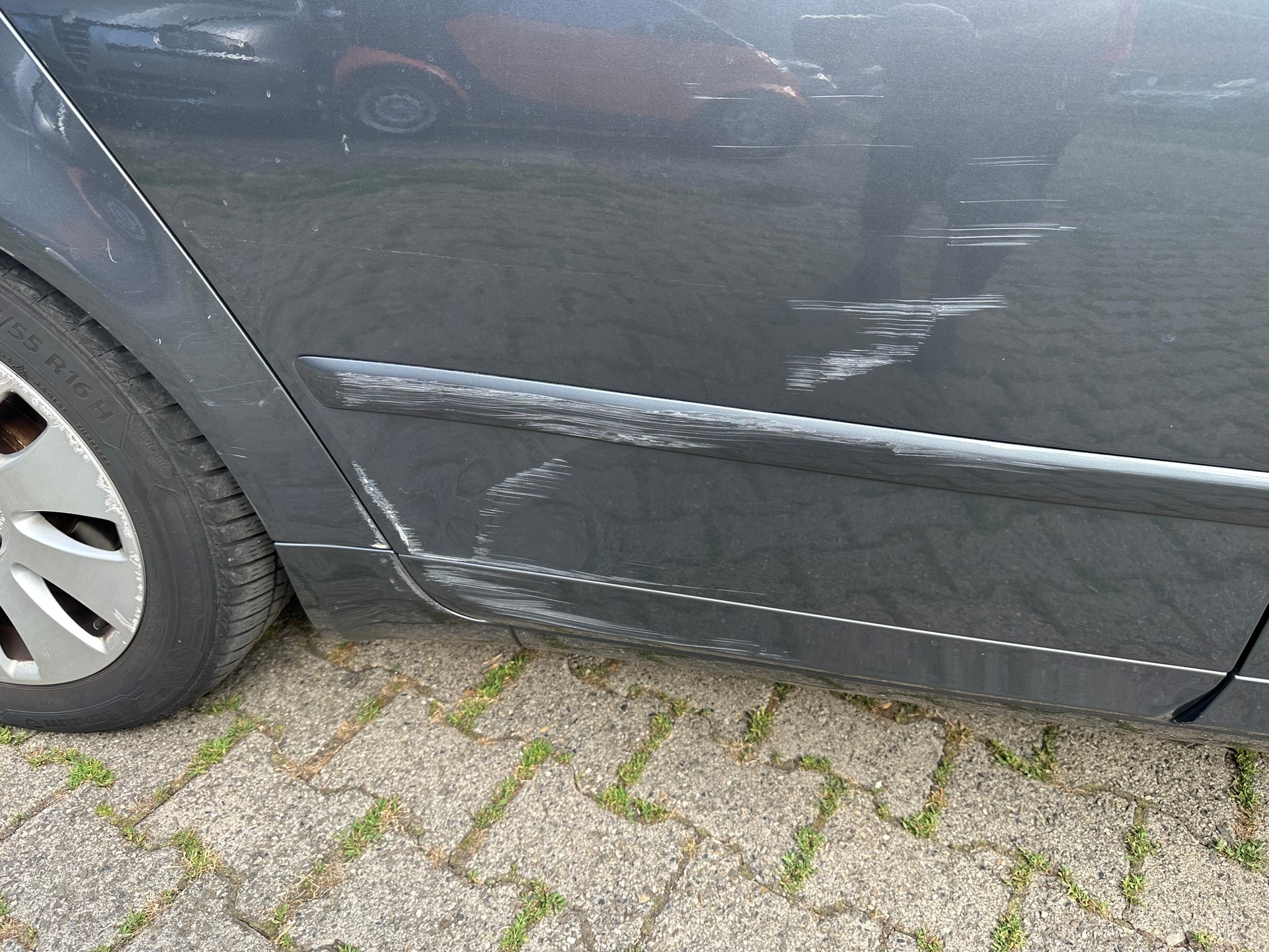 AUDI A4 Avant 3.0 V6 TDI quattro FIXPREIS-image-1