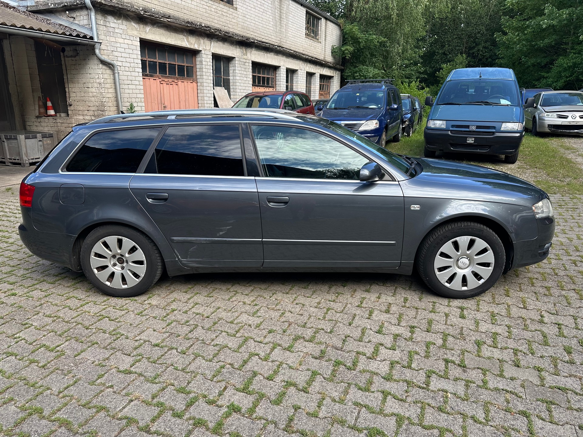 AUDI A4 Avant 3.0 V6 TDI quattro FIXPREIS-image-0