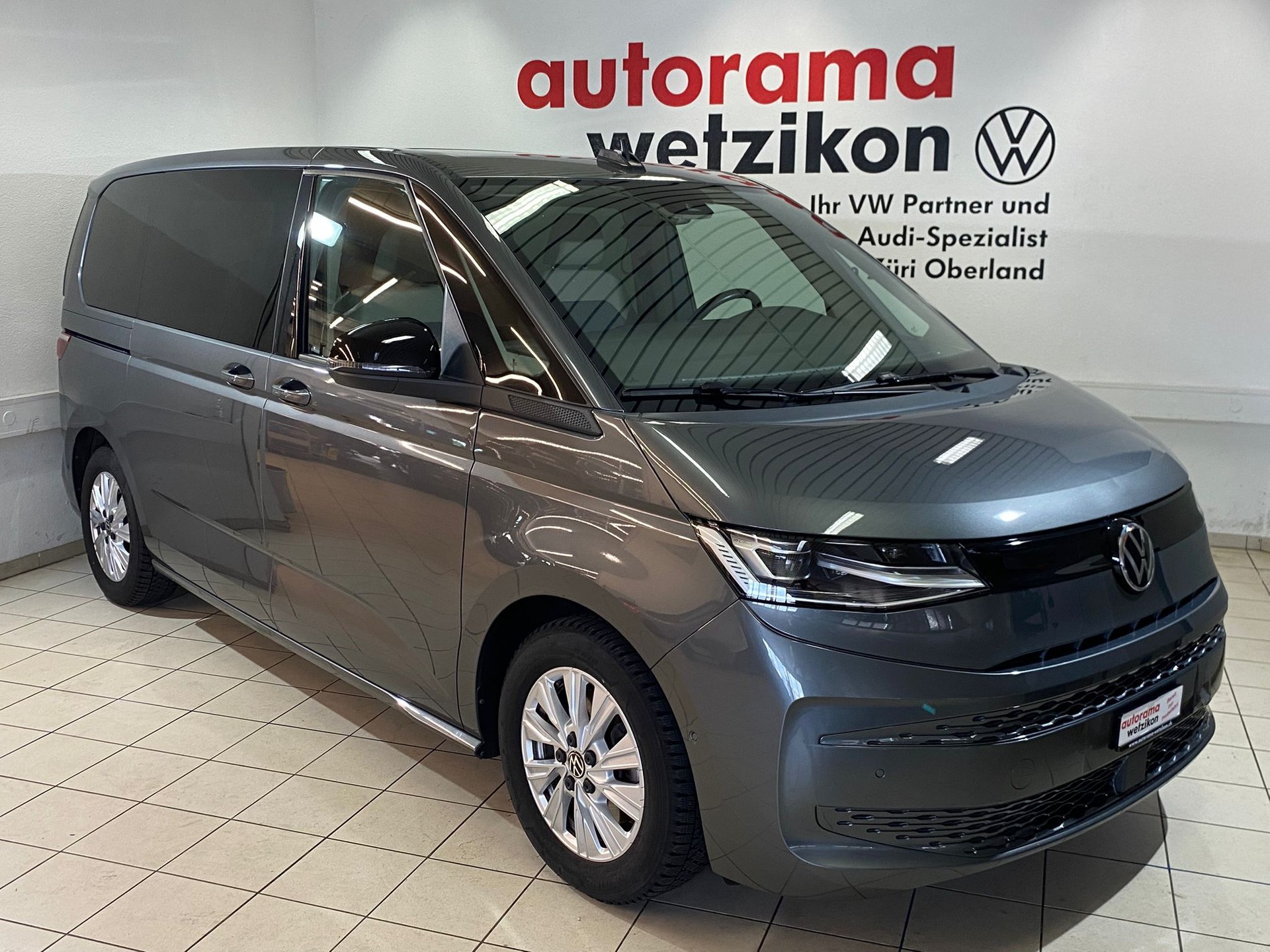 VW Multivan 2.0 TSI DSG-image-0