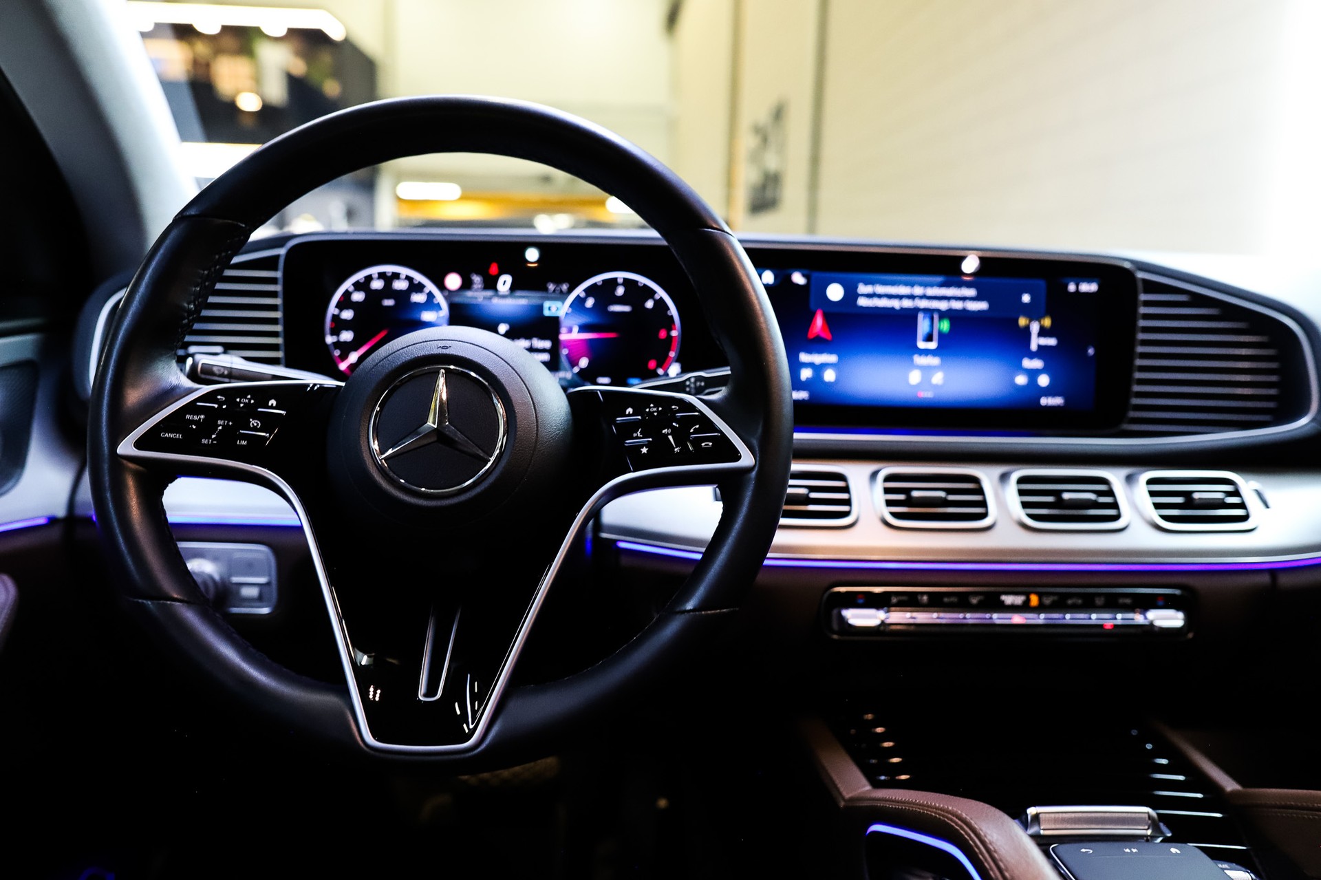 MERCEDES-BENZ GLE Coupé 300 d 4Matic+ 9G-Tronic *FACELIFT*-image-16
