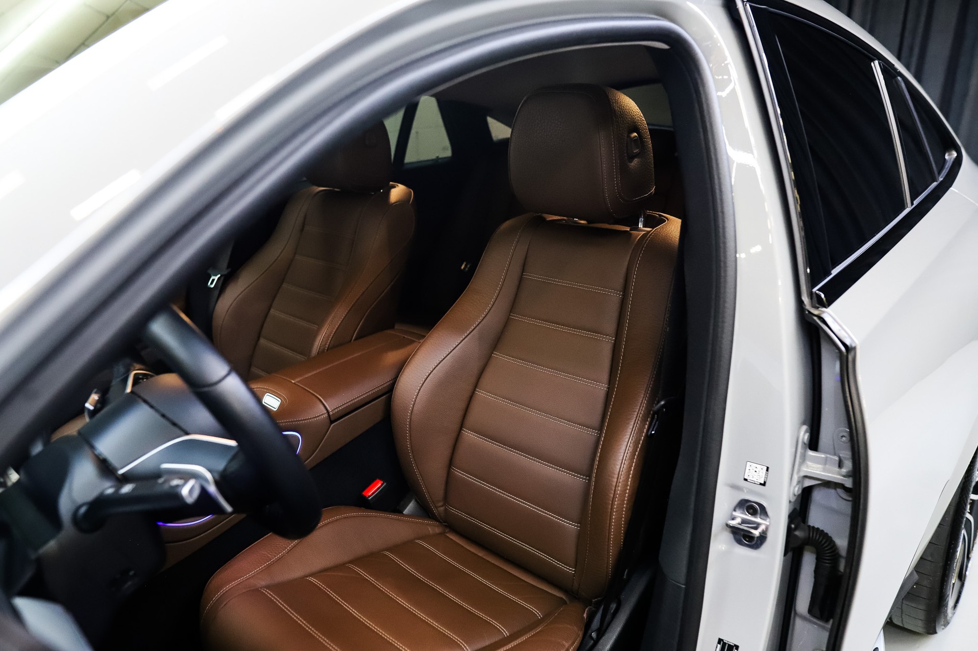 MERCEDES-BENZ GLE Coupé 300 d 4Matic+ 9G-Tronic *FACELIFT*-image-8