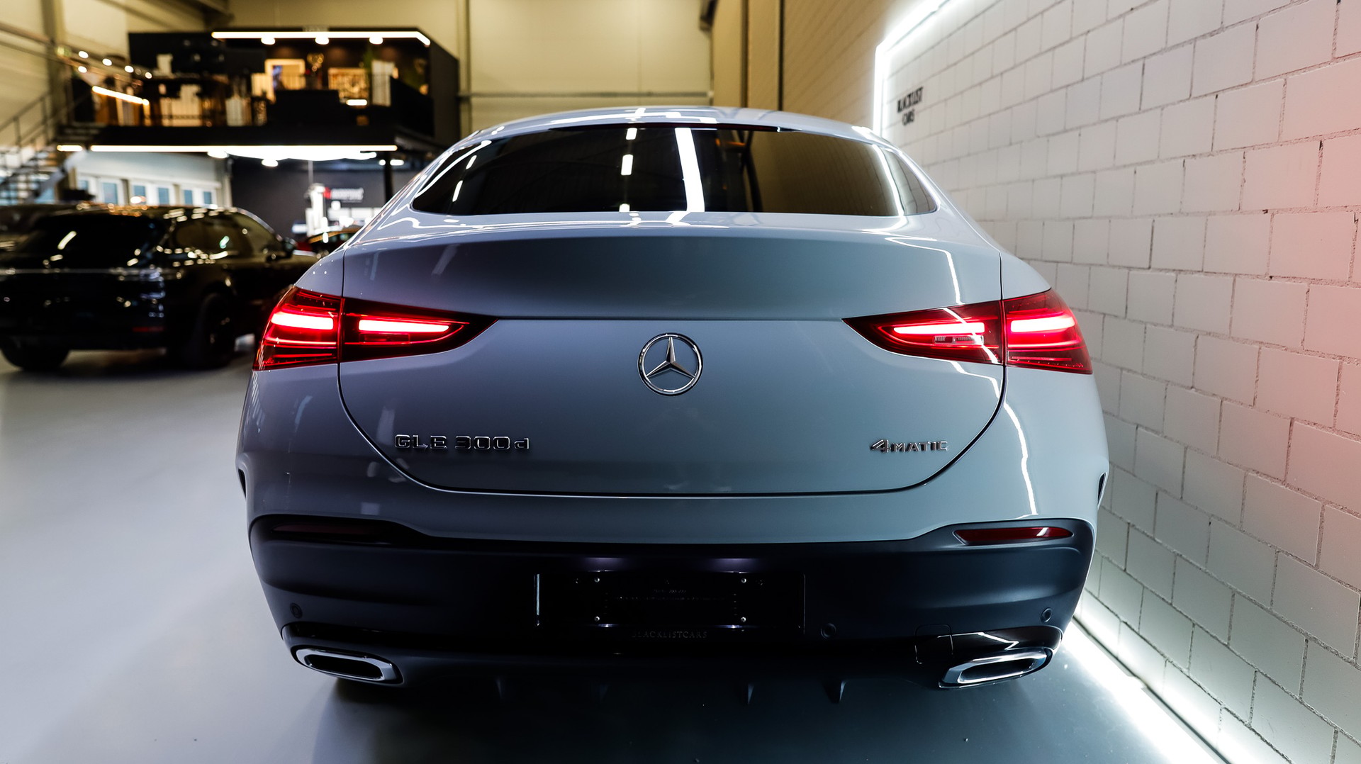 MERCEDES-BENZ GLE Coupé 300 d 4Matic+ 9G-Tronic *FACELIFT*-image-4