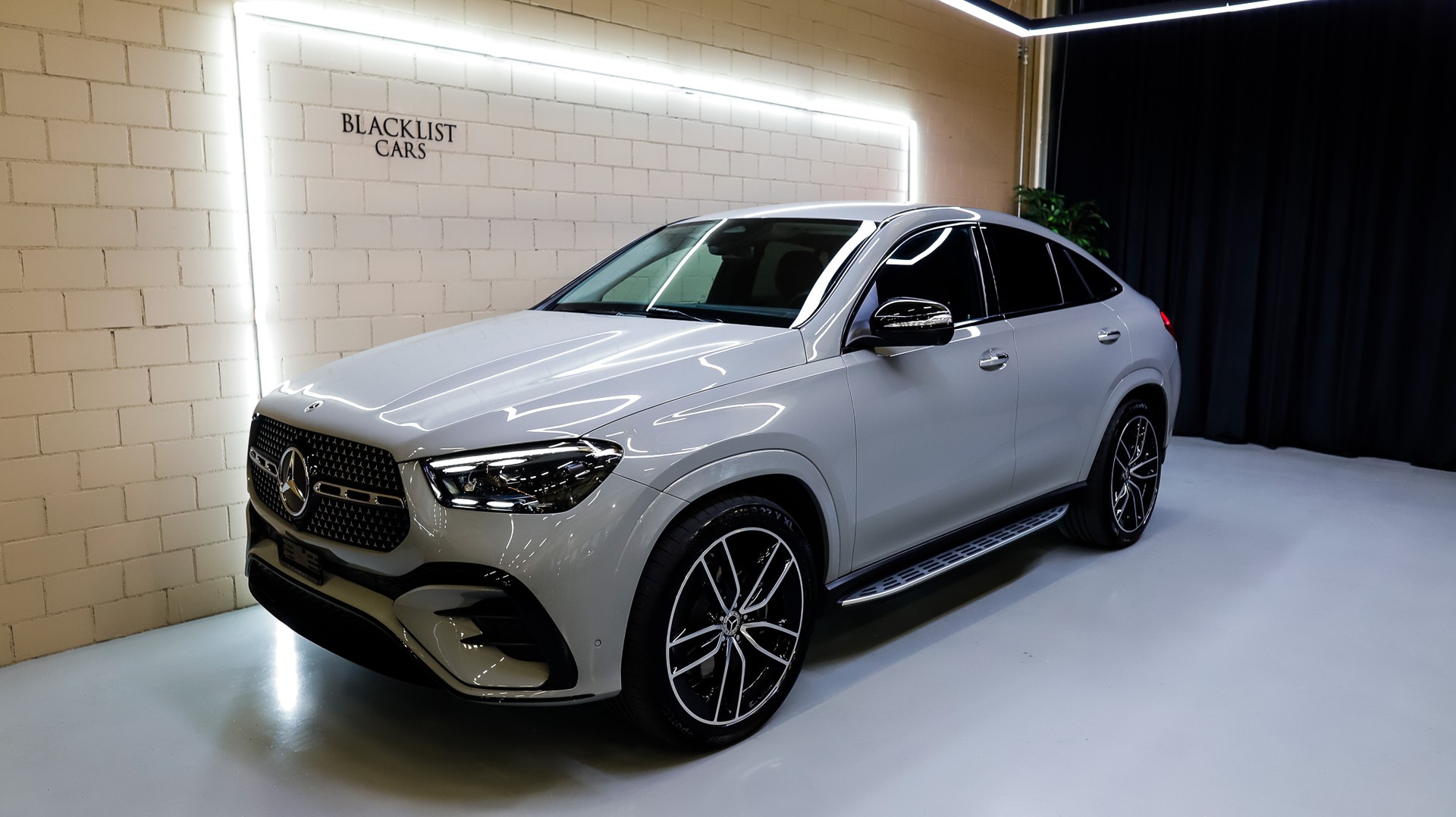 MERCEDES-BENZ GLE Coupé 300 d 4Matic+ 9G-Tronic *FACELIFT*-image-0