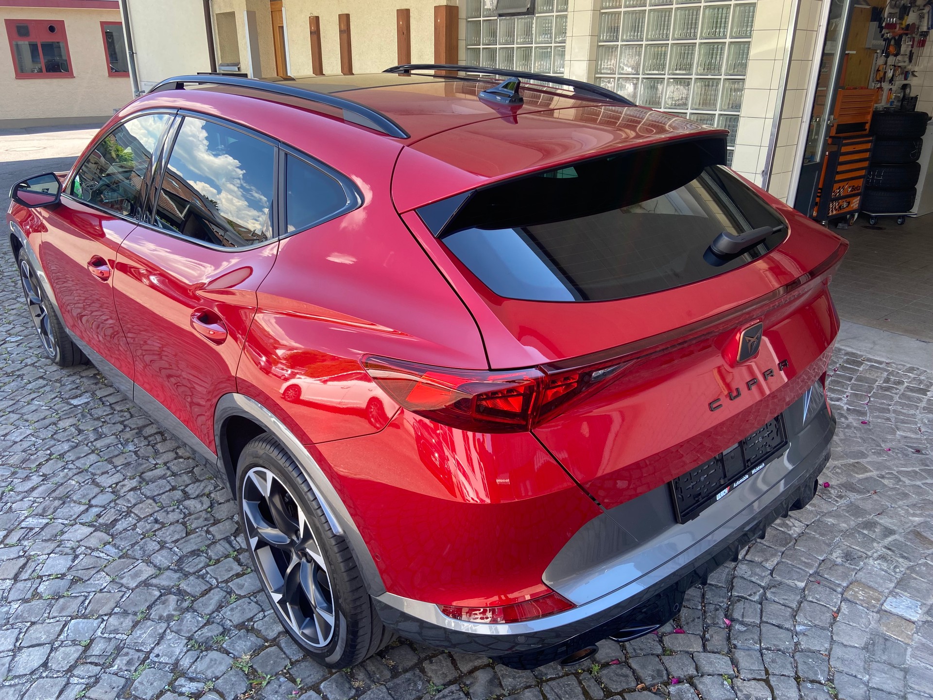 CUPRA Formentor 2.0TSI VZ DSG-image-3