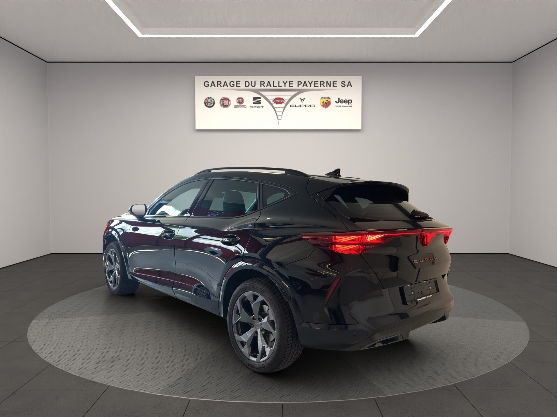 CUPRA Formentor 1.5 TSI DSG-image-2