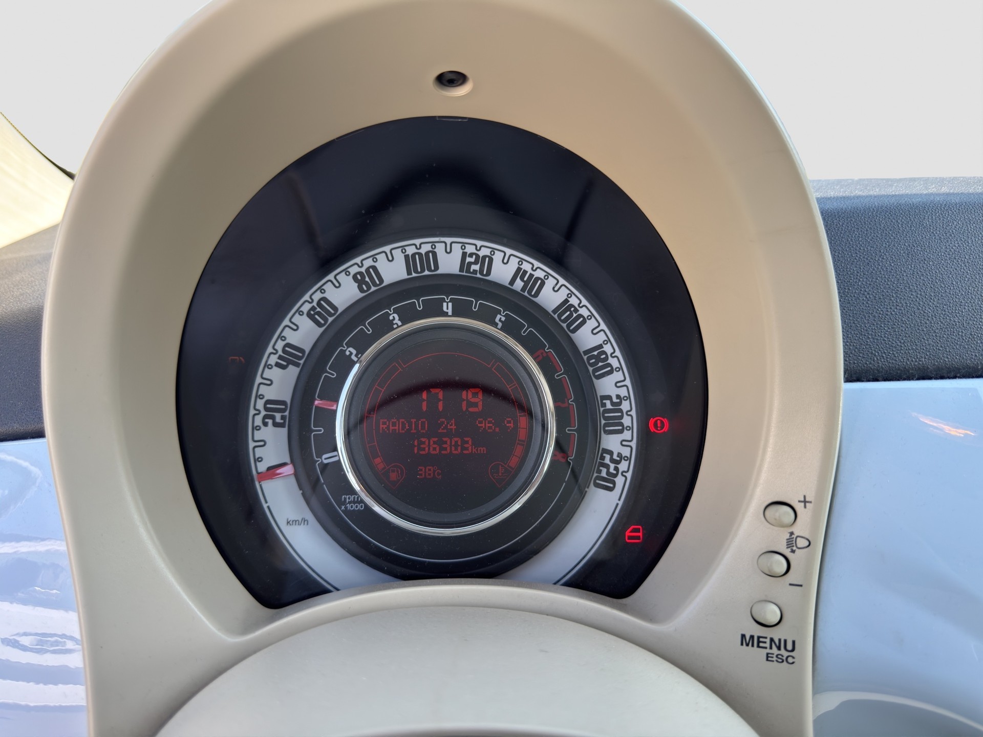 FIAT 500 1.4 16V Pop-image-11