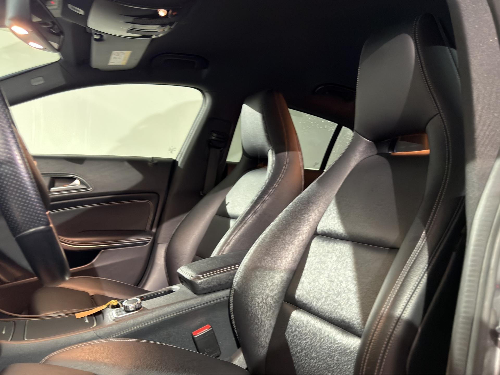 MERCEDES-BENZ CLA Shooting Brake 220 Urban 4Matic 7G-DCT-image-17