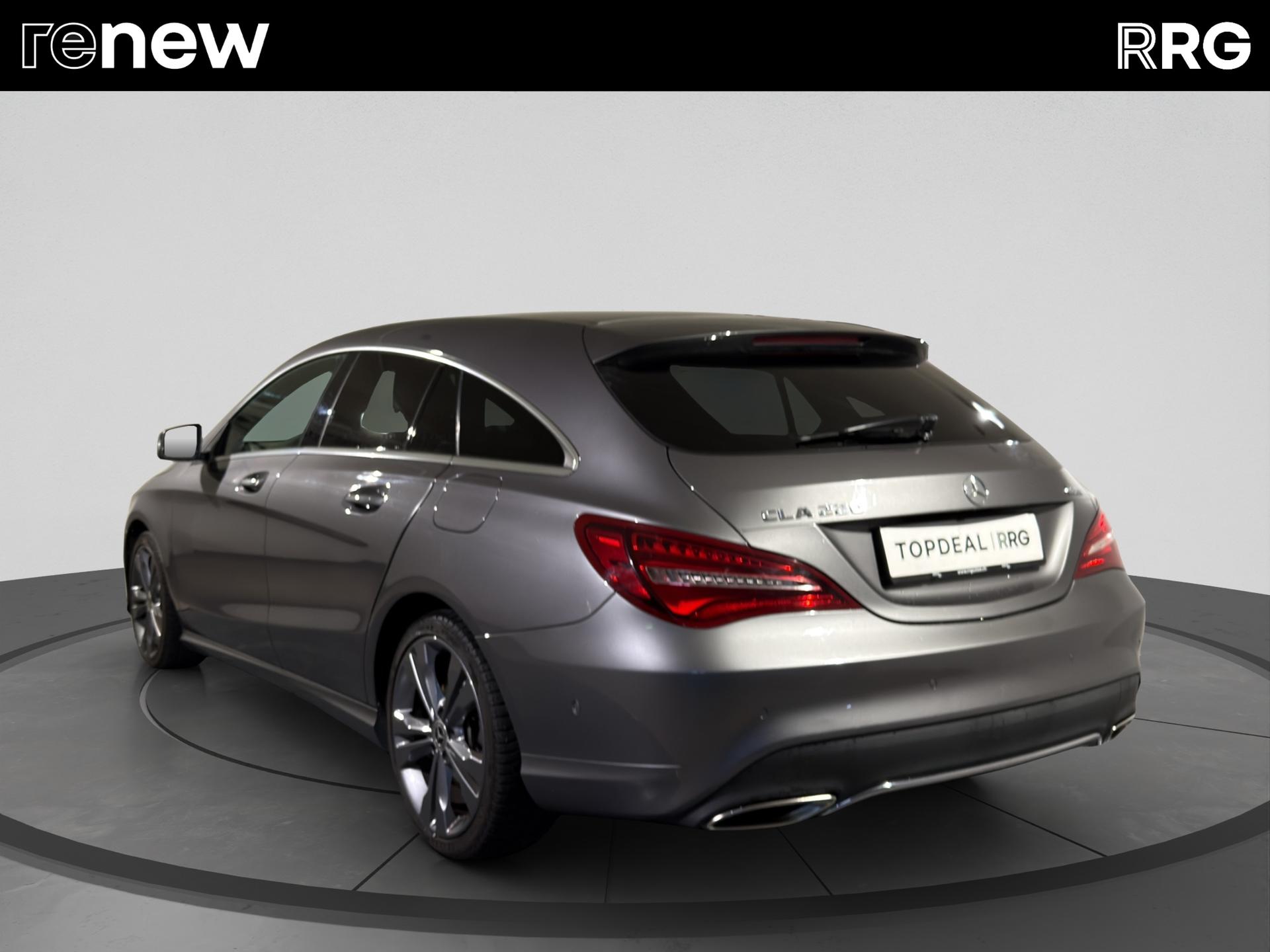 MERCEDES-BENZ CLA Shooting Brake 220 Urban 4Matic 7G-DCT-image-4