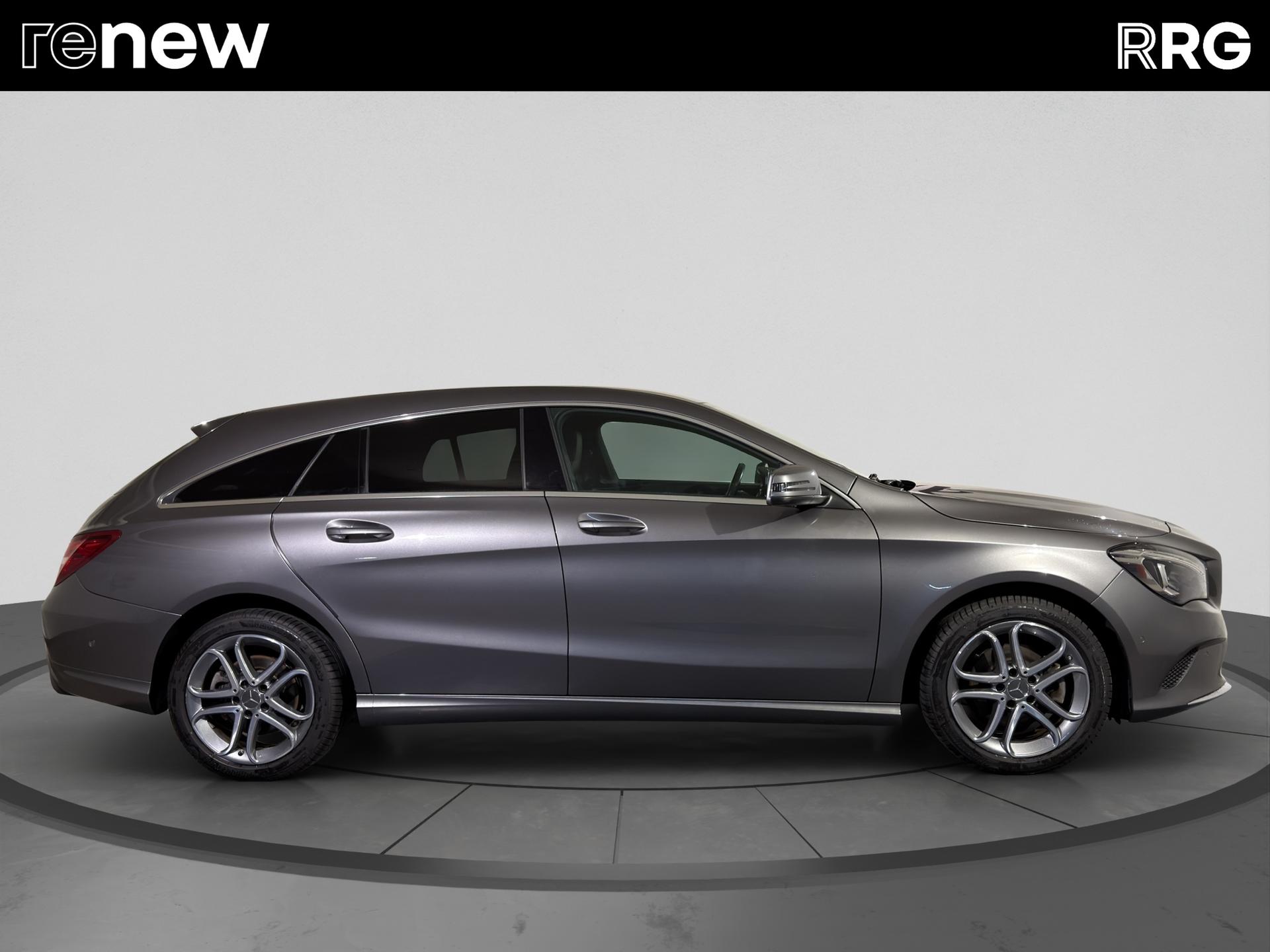 MERCEDES-BENZ CLA Shooting Brake 220 Urban 4Matic 7G-DCT-image-1