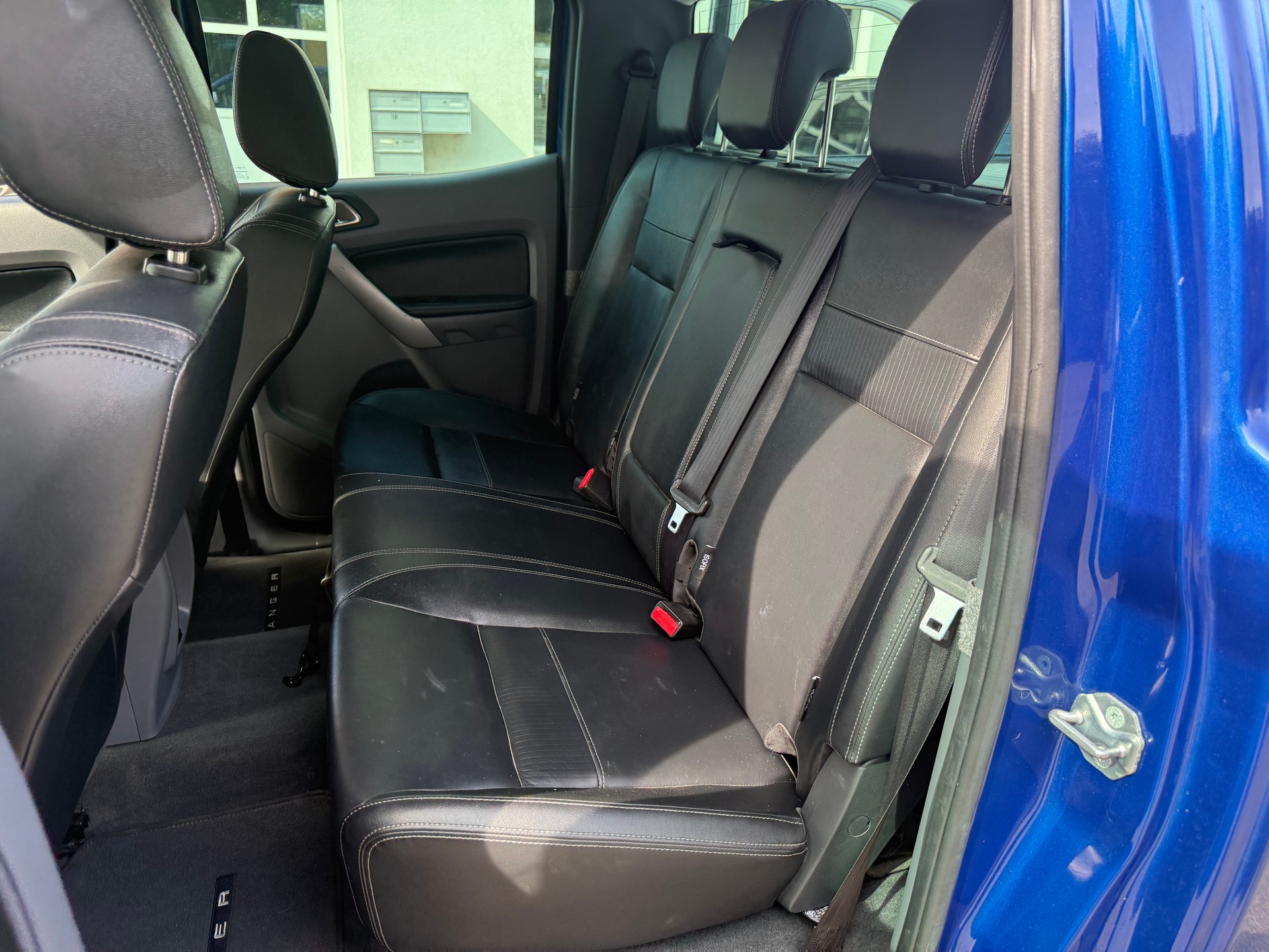 FORD Ranger LTD 3.2 TDCi 4x4 A-image-12