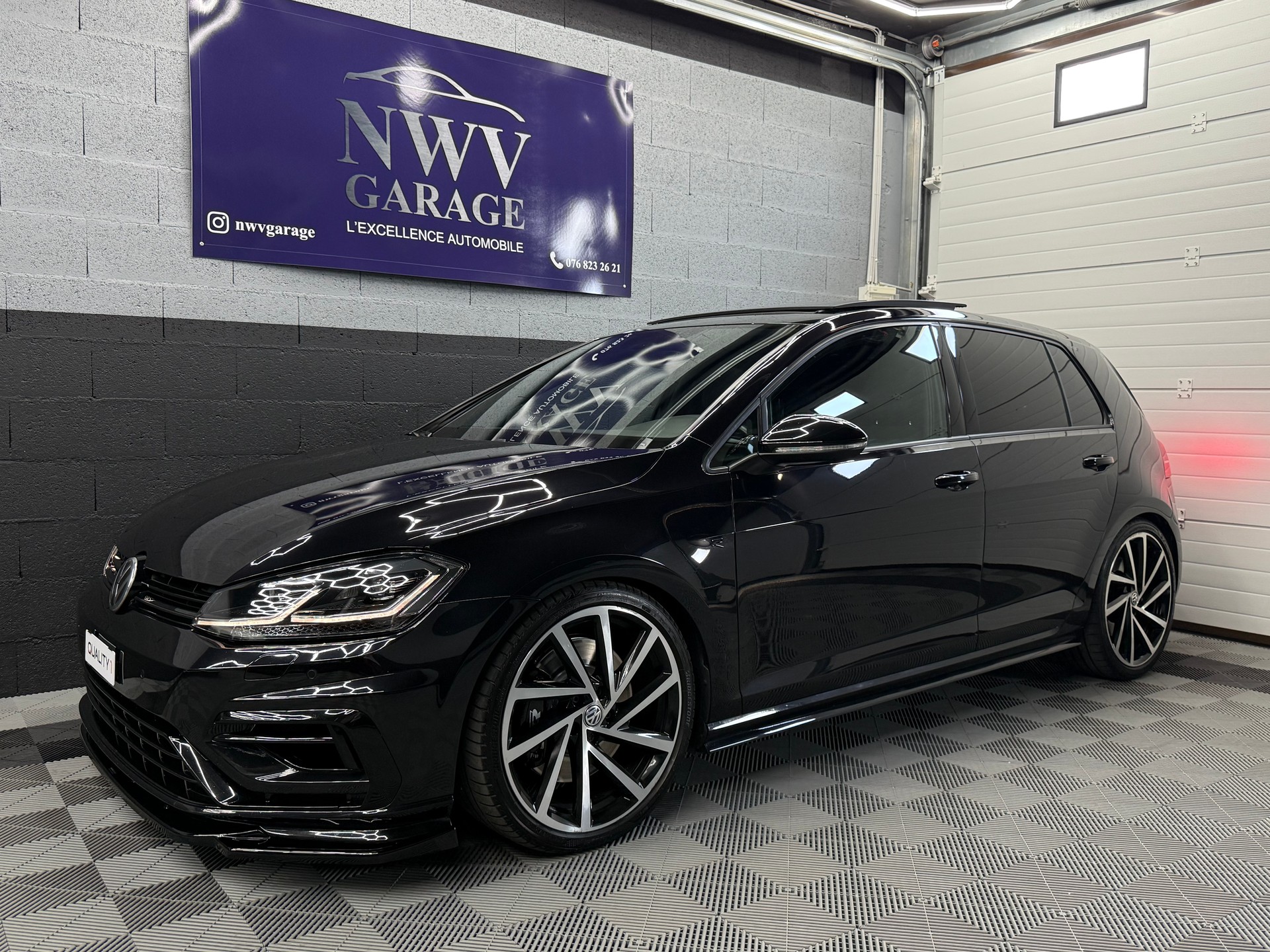 VW Golf 2.0 TSI R 4Motion DSG-image-0