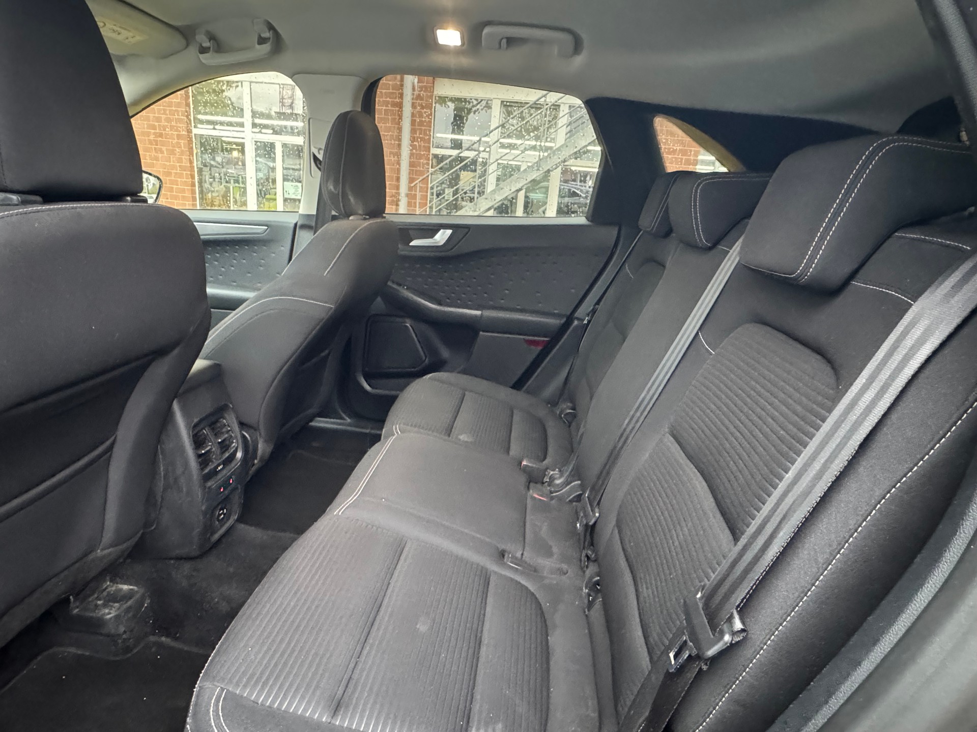 FORD Kuga 2.0 TDCi EcoBlue Titanium X 4WD-image-5
