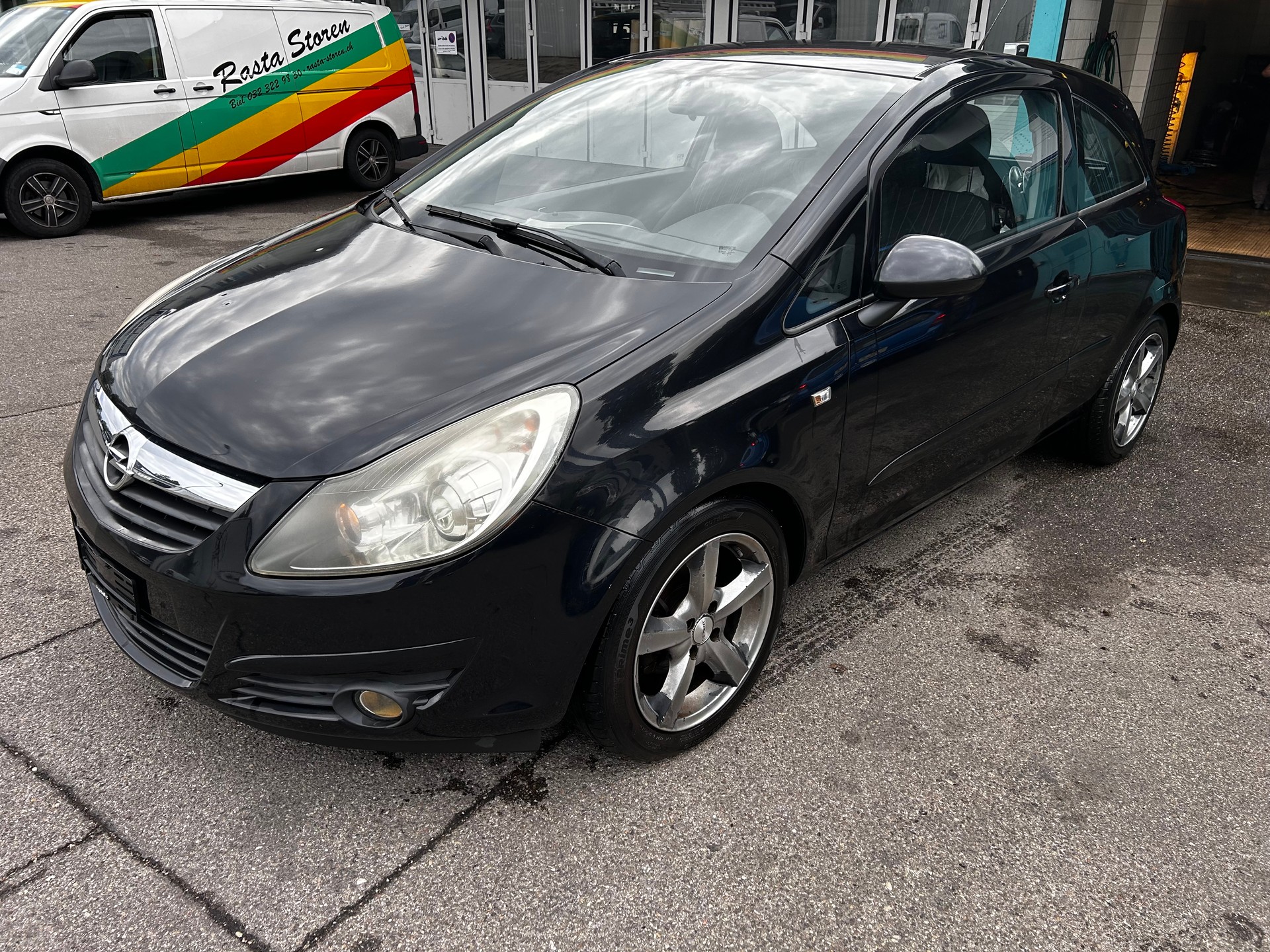 OPEL Corsa 1.4 TP Enjoy-image-1