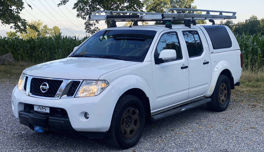 NISSAN Navara 2.5 dCi Double Cab SE-image-0