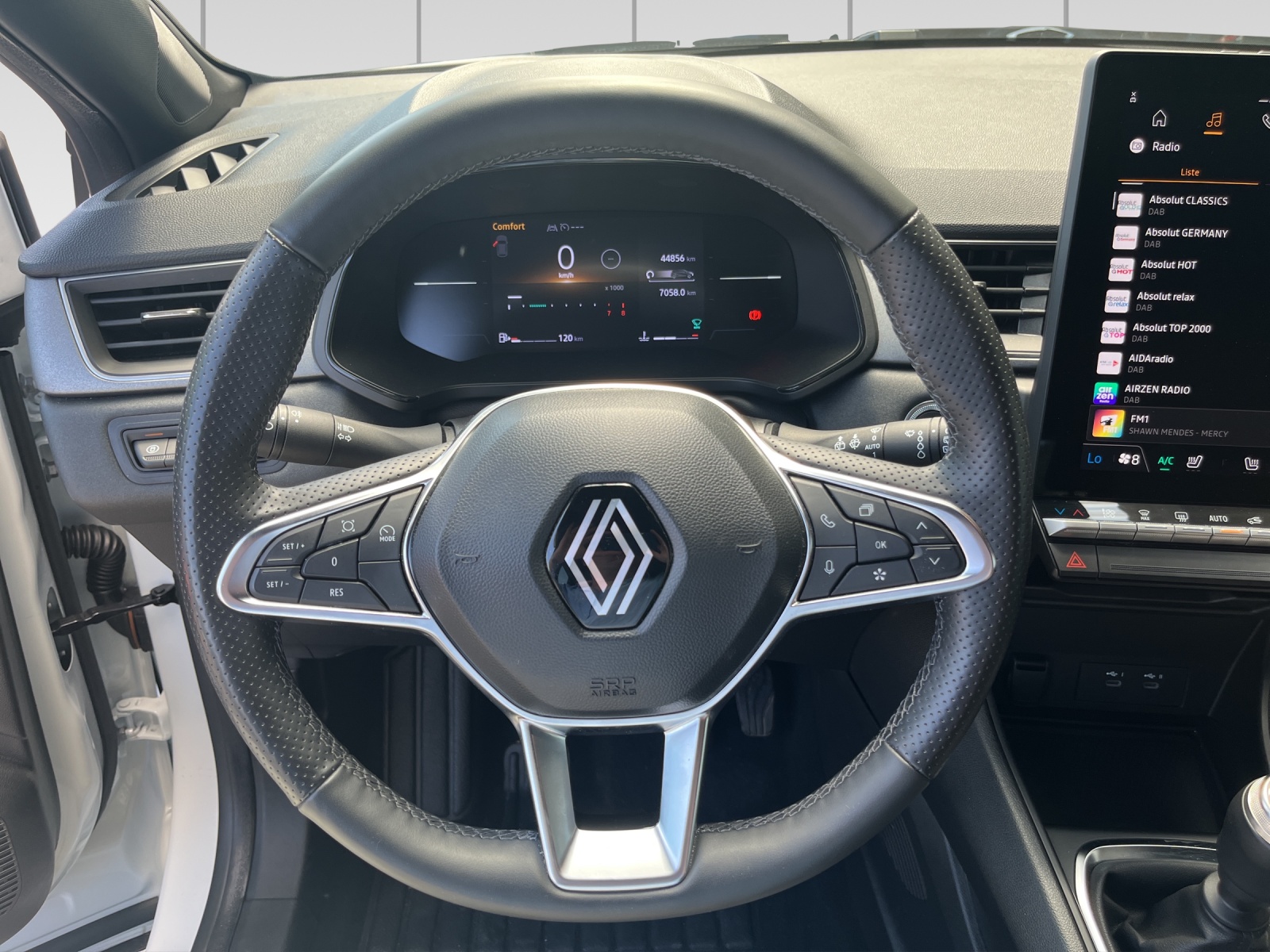 RENAULT Captur 1.3 TCe Techno-image-8