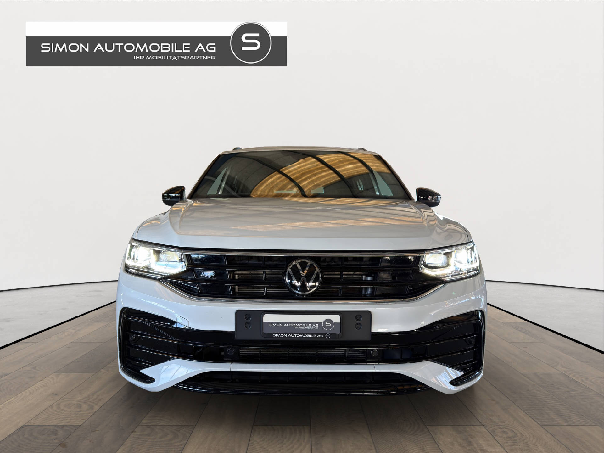 VW Tiguan 2.0 TDI SCR R-Line DSG-image-8
