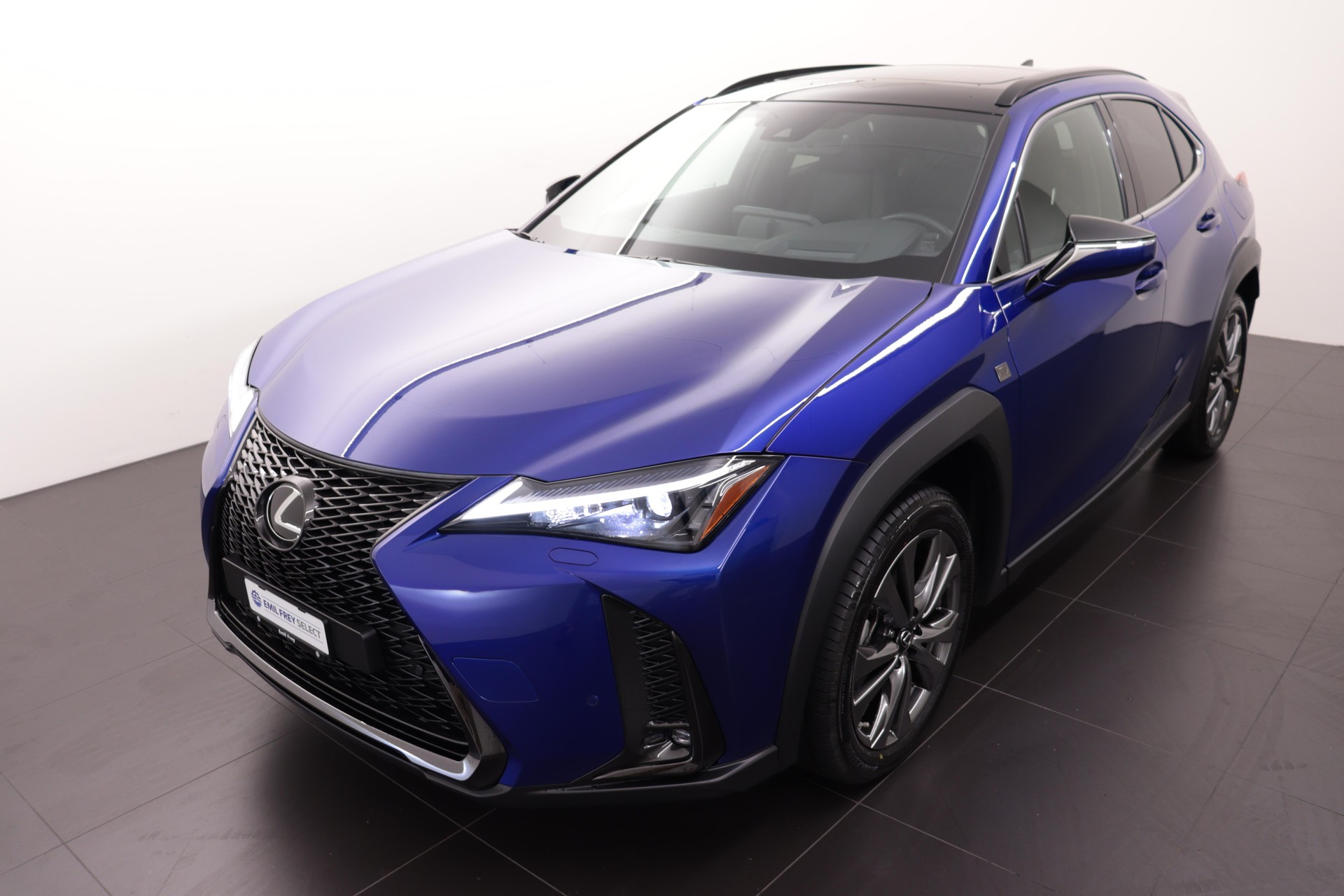 LEXUS UX 250h F-Line-image-1